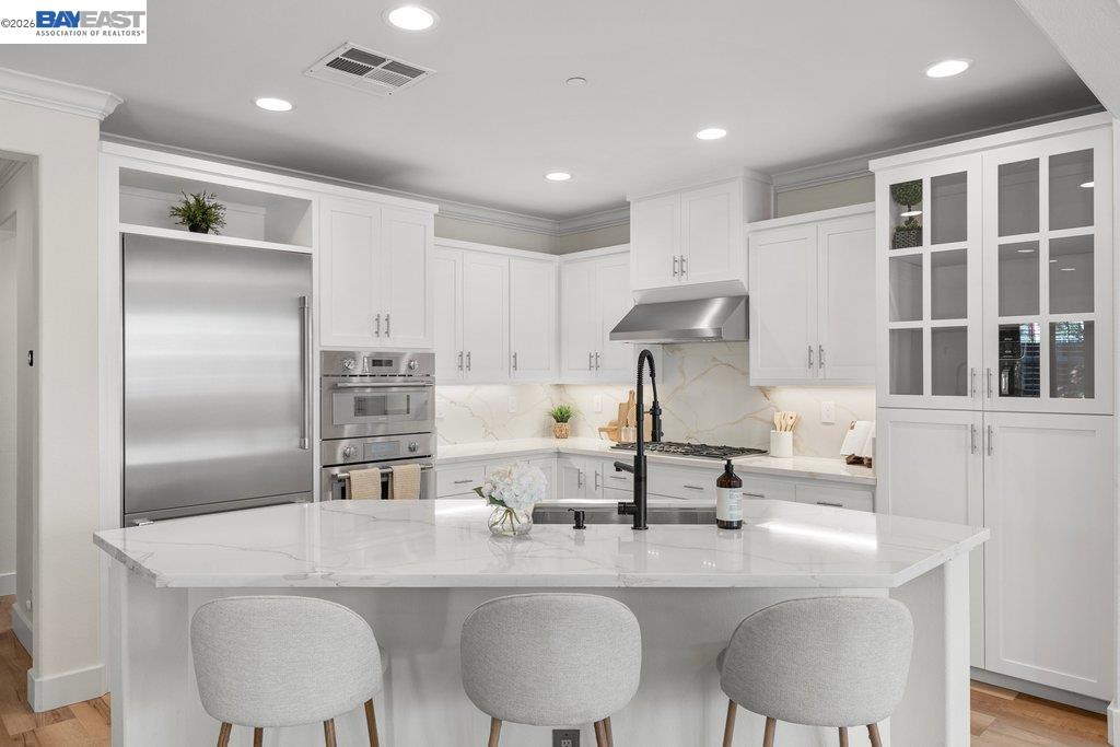 Detail Gallery Image 13 of 46 For 2410 Robinson Cir, Livermore,  CA 94550 - 4 Beds | 3 Baths