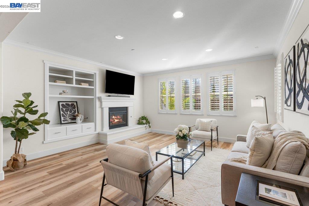 Detail Gallery Image 20 of 46 For 2410 Robinson Cir, Livermore,  CA 94550 - 4 Beds | 3 Baths