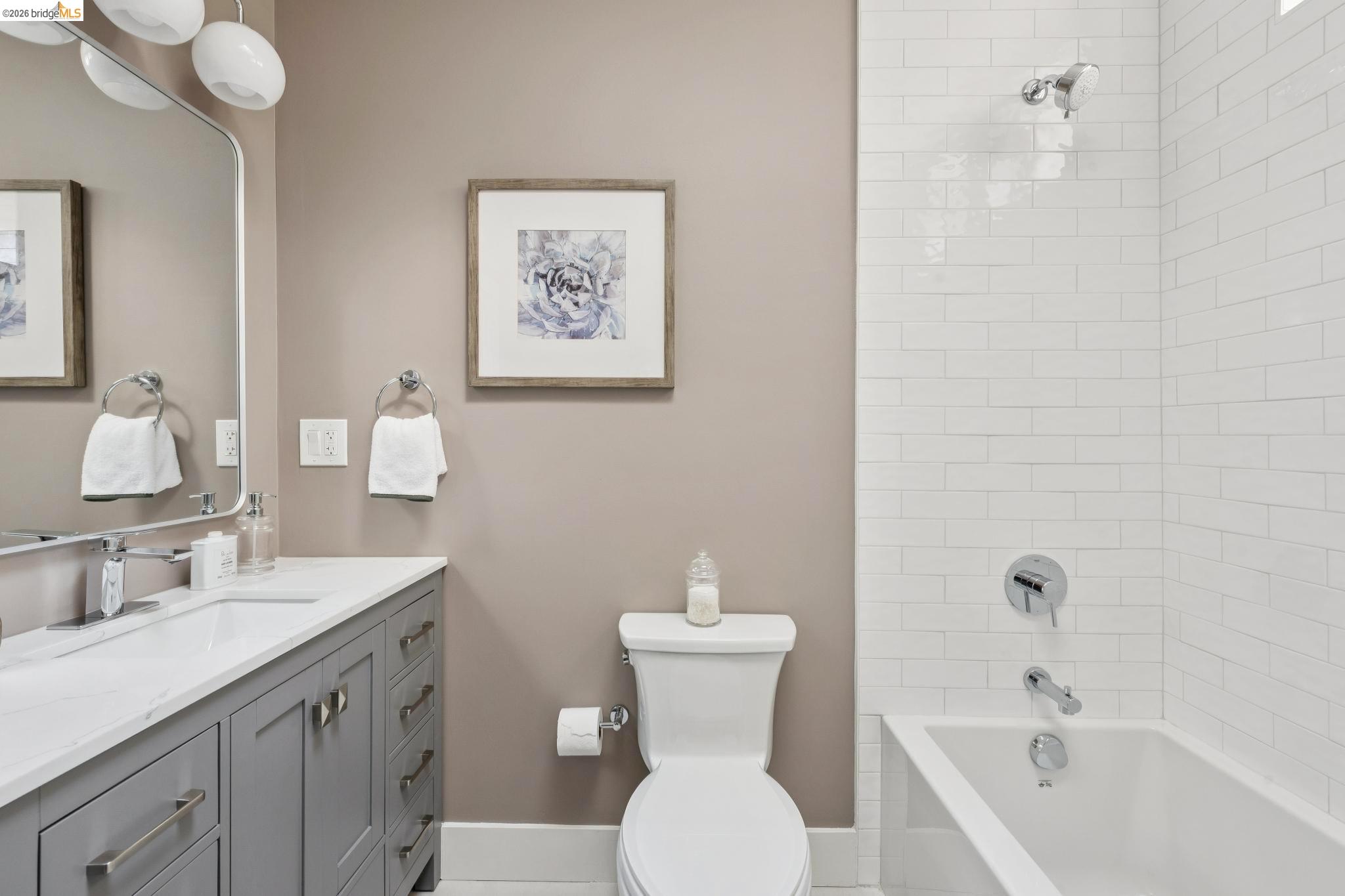 Detail Gallery Image 34 of 47 For 1808 Cedar St, Berkeley,  CA 94703 - 2 Beds | 1 Baths