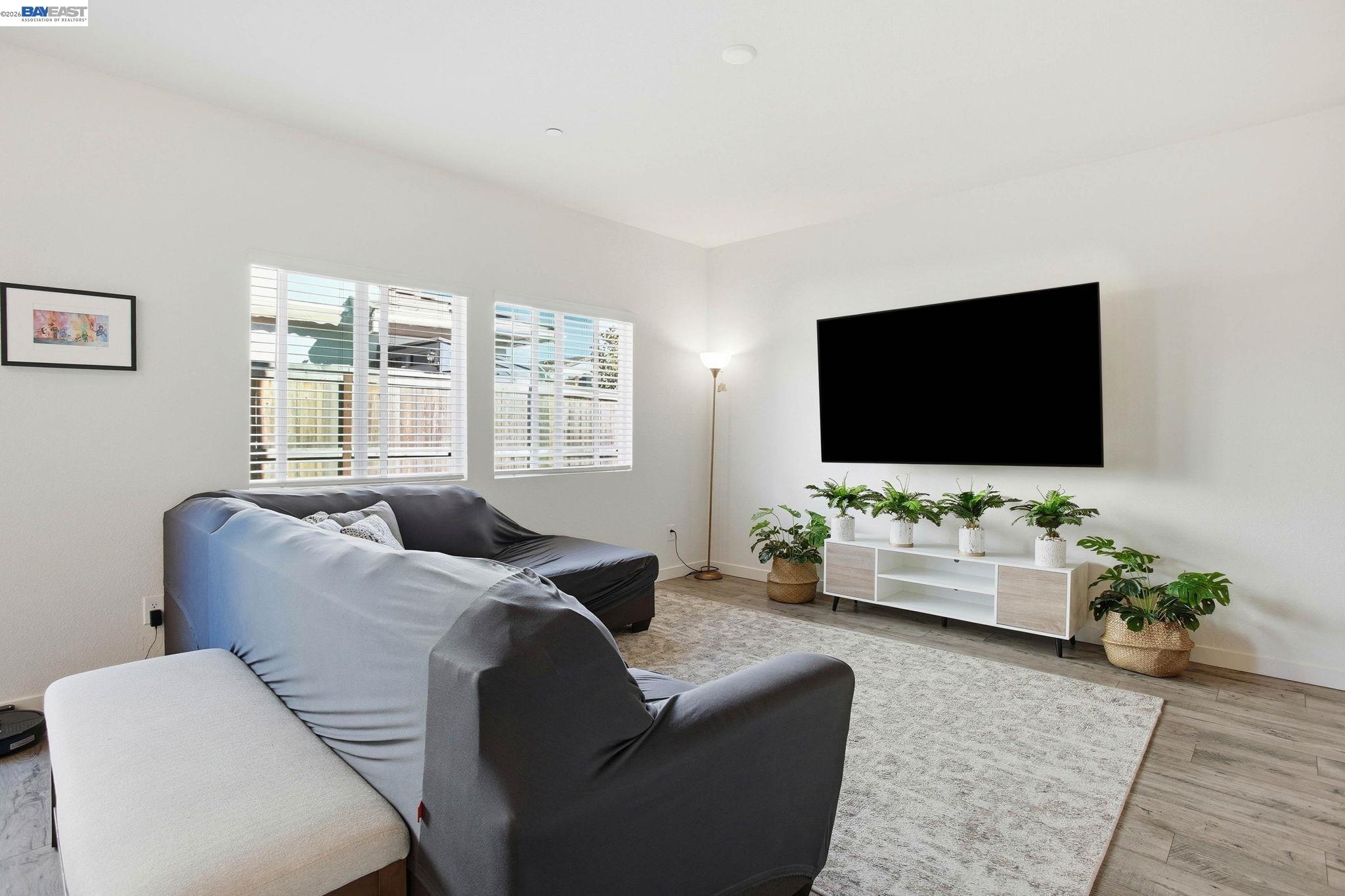 Detail Gallery Image 7 of 46 For 1385 Matlack St, Lincoln,  CA 95648 - 4 Beds | 2/1 Baths