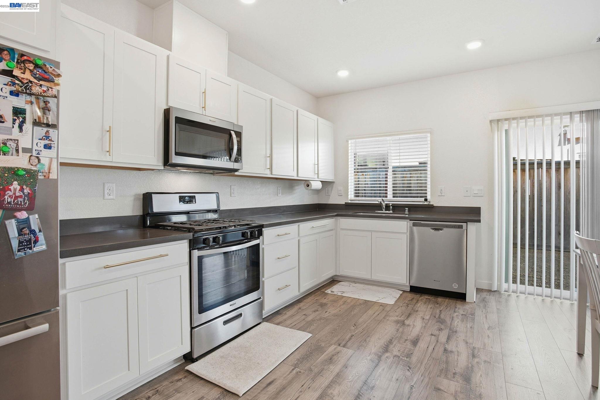 Detail Gallery Image 8 of 46 For 1385 Matlack St, Lincoln,  CA 95648 - 4 Beds | 2/1 Baths