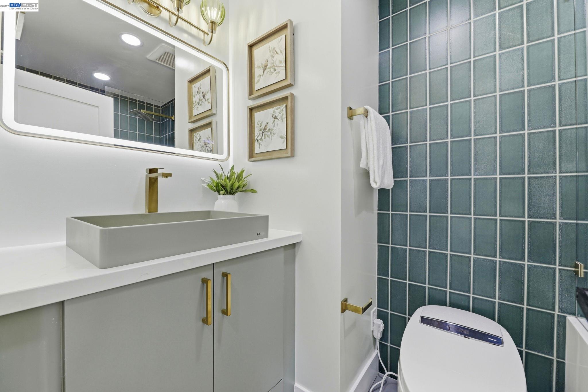 Detail Gallery Image 25 of 33 For 35926 Newark Blvd, Newark,  CA 94560 - 3 Beds | 2 Baths