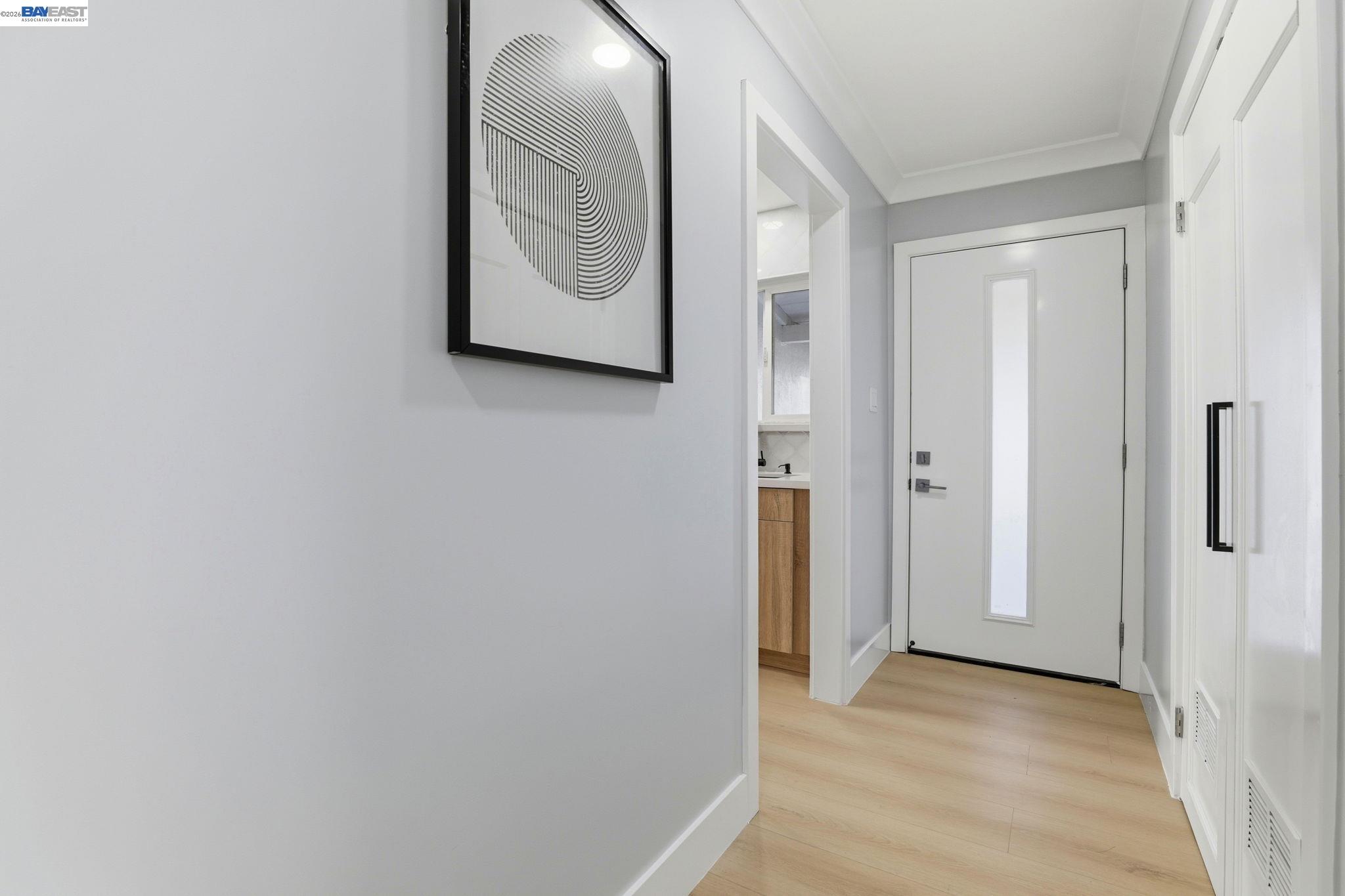 Detail Gallery Image 6 of 33 For 35926 Newark Blvd, Newark,  CA 94560 - 3 Beds | 2 Baths