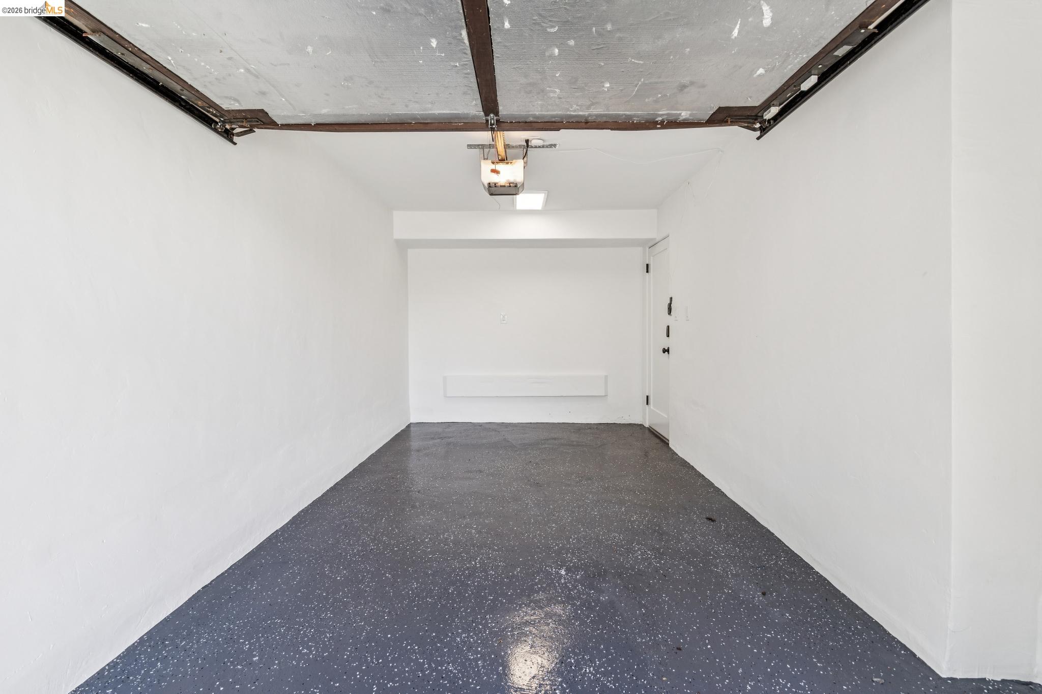 Photo #24: 41127102 Listing: Photo #24