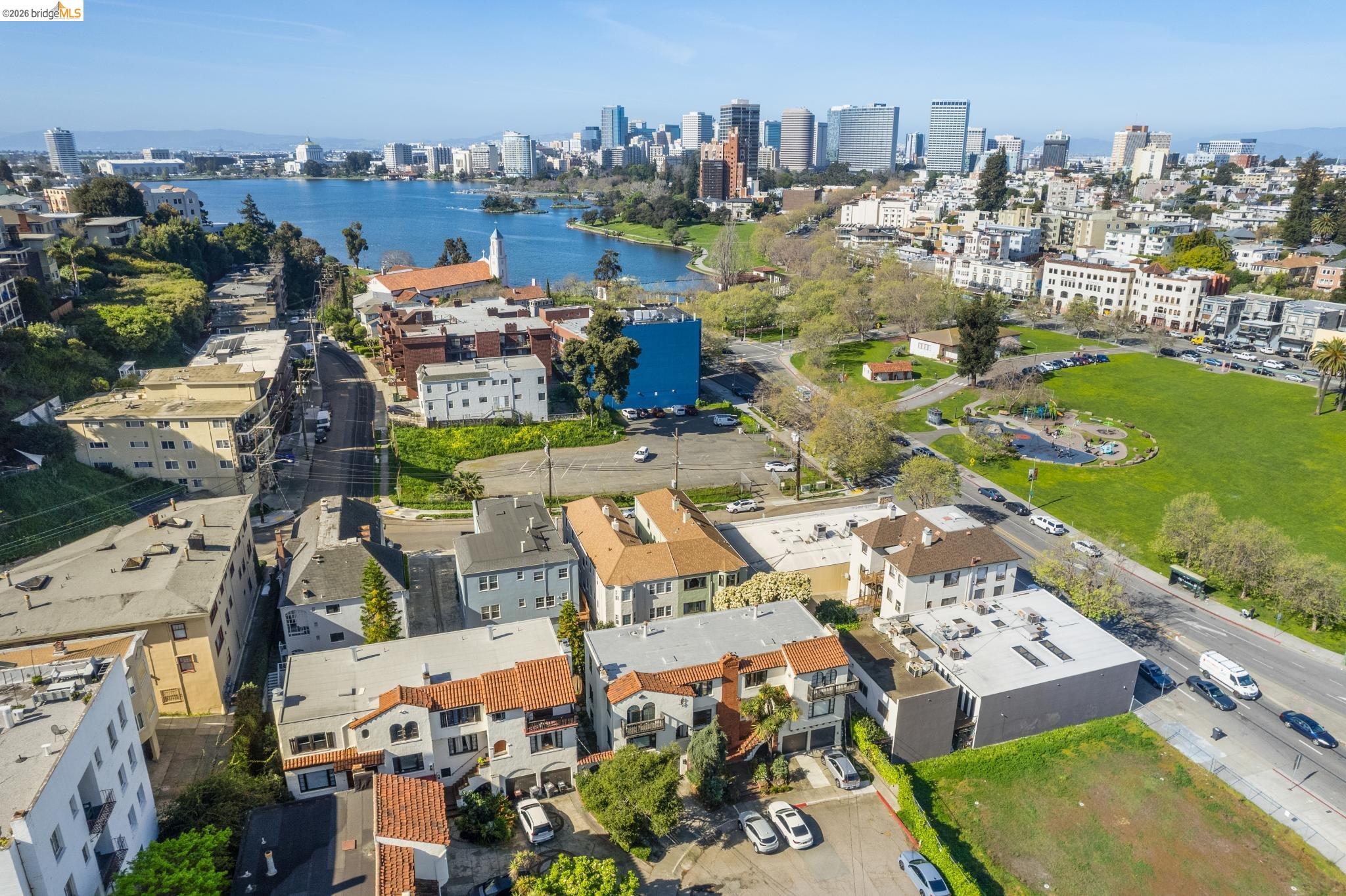 Photo #32: 41127102 Listing: Photo #32