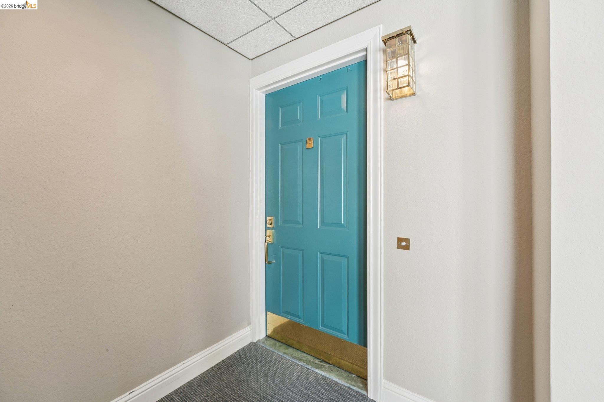 Photo #6: 41127103 Listing: Photo #6