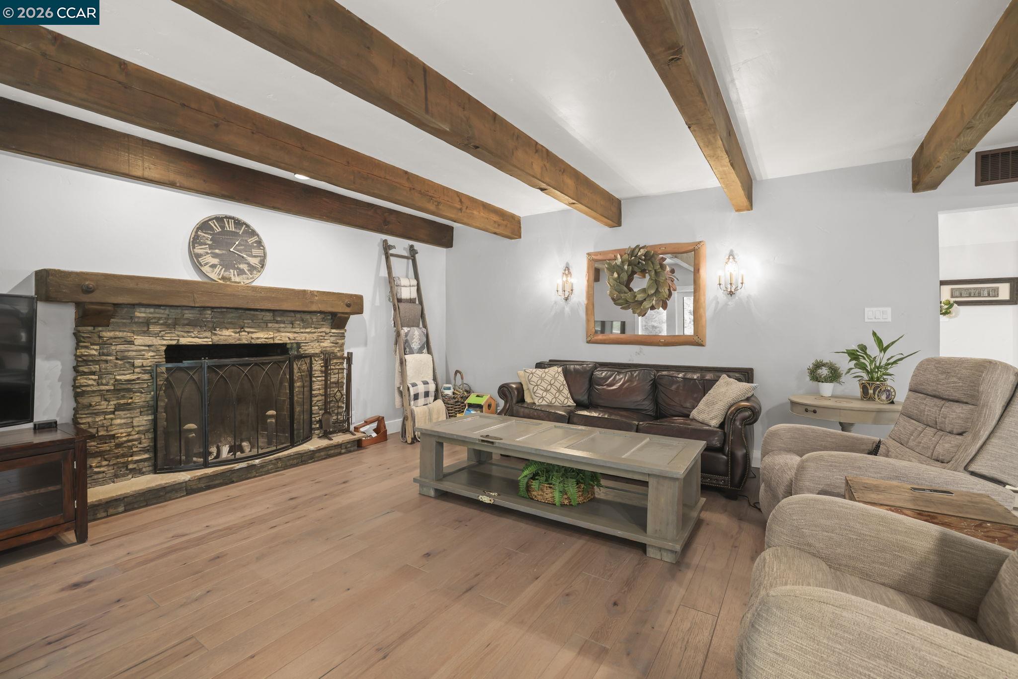 Detail Gallery Image 18 of 44 For 5461 Alhambra Valley Rd, Martinez,  CA 94553 - 3 Beds | 2 Baths