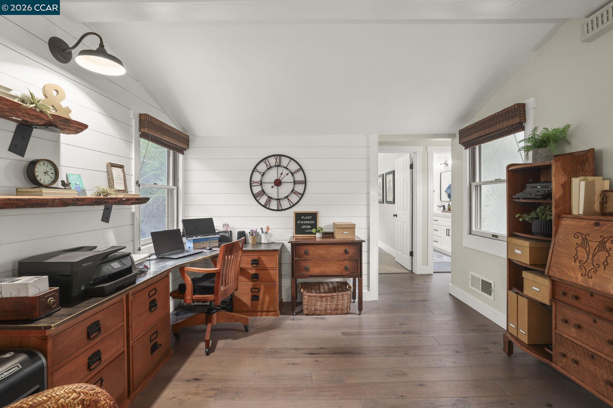 Detail Gallery Image 26 of 44 For 5461 Alhambra Valley Rd, Martinez,  CA 94553 - 3 Beds | 2 Baths