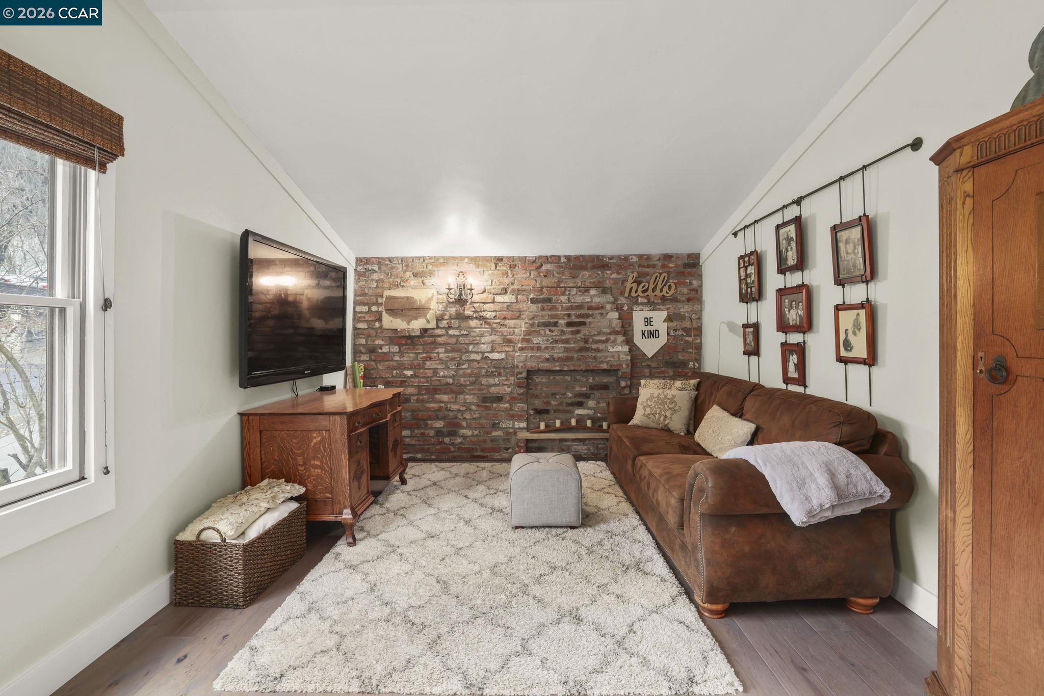 Detail Gallery Image 27 of 44 For 5461 Alhambra Valley Rd, Martinez,  CA 94553 - 3 Beds | 2 Baths