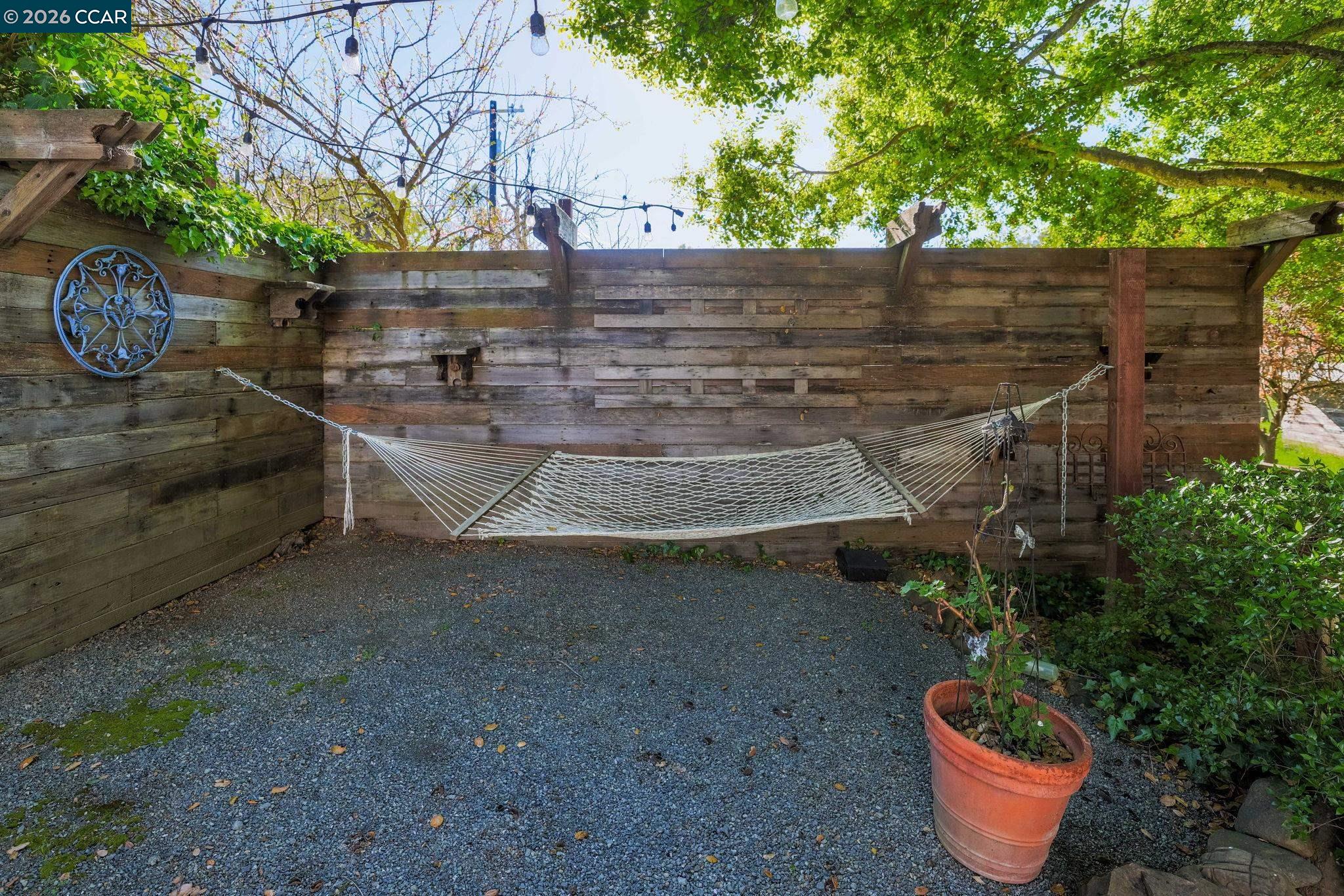 Detail Gallery Image 34 of 39 For 5461 Alhambra Valley Rd, Martinez,  CA 94553 - 3 Beds | 2 Baths