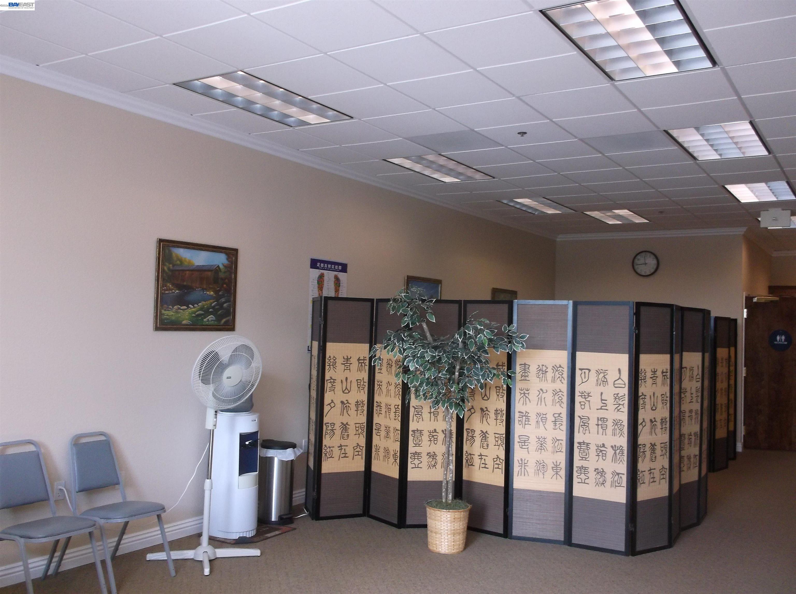 Detail Gallery Image 2 of 11 For 5159 Lone Tree Way, Antioch,  CA 94531 - – Beds | – Baths