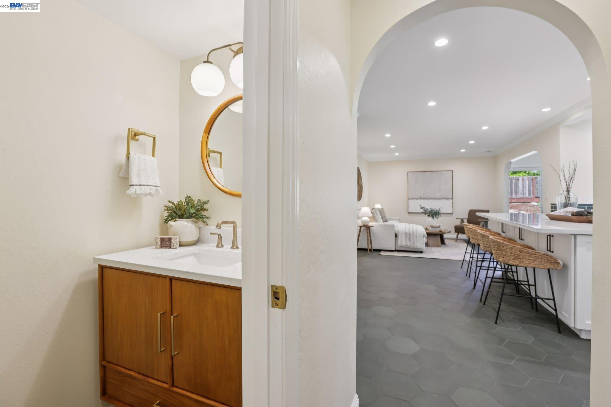 Detail Gallery Image 24 of 58 For 44 Lariat Ct, Walnut Creek,  CA 94596 - 5 Beds | 3/1 Baths