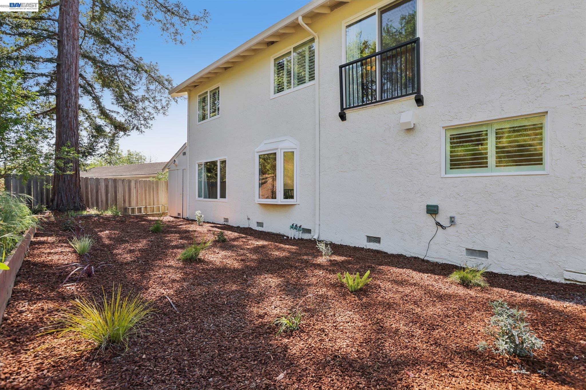 Detail Gallery Image 42 of 58 For 44 Lariat Ct, Walnut Creek,  CA 94596 - 5 Beds | 3/1 Baths