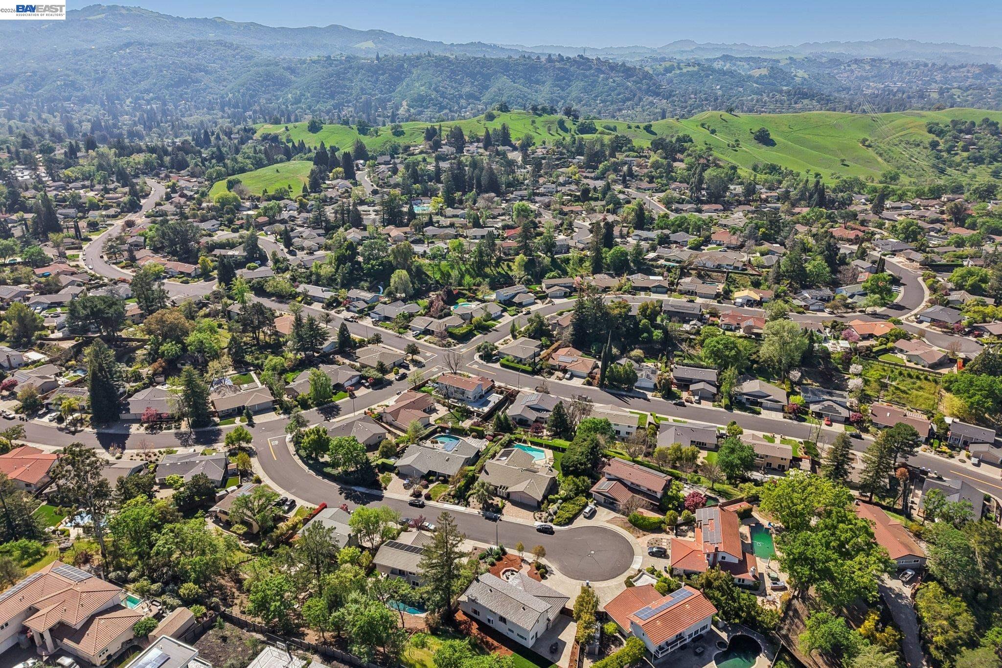 Detail Gallery Image 54 of 58 For 44 Lariat Ct, Walnut Creek,  CA 94596 - 5 Beds | 3/1 Baths