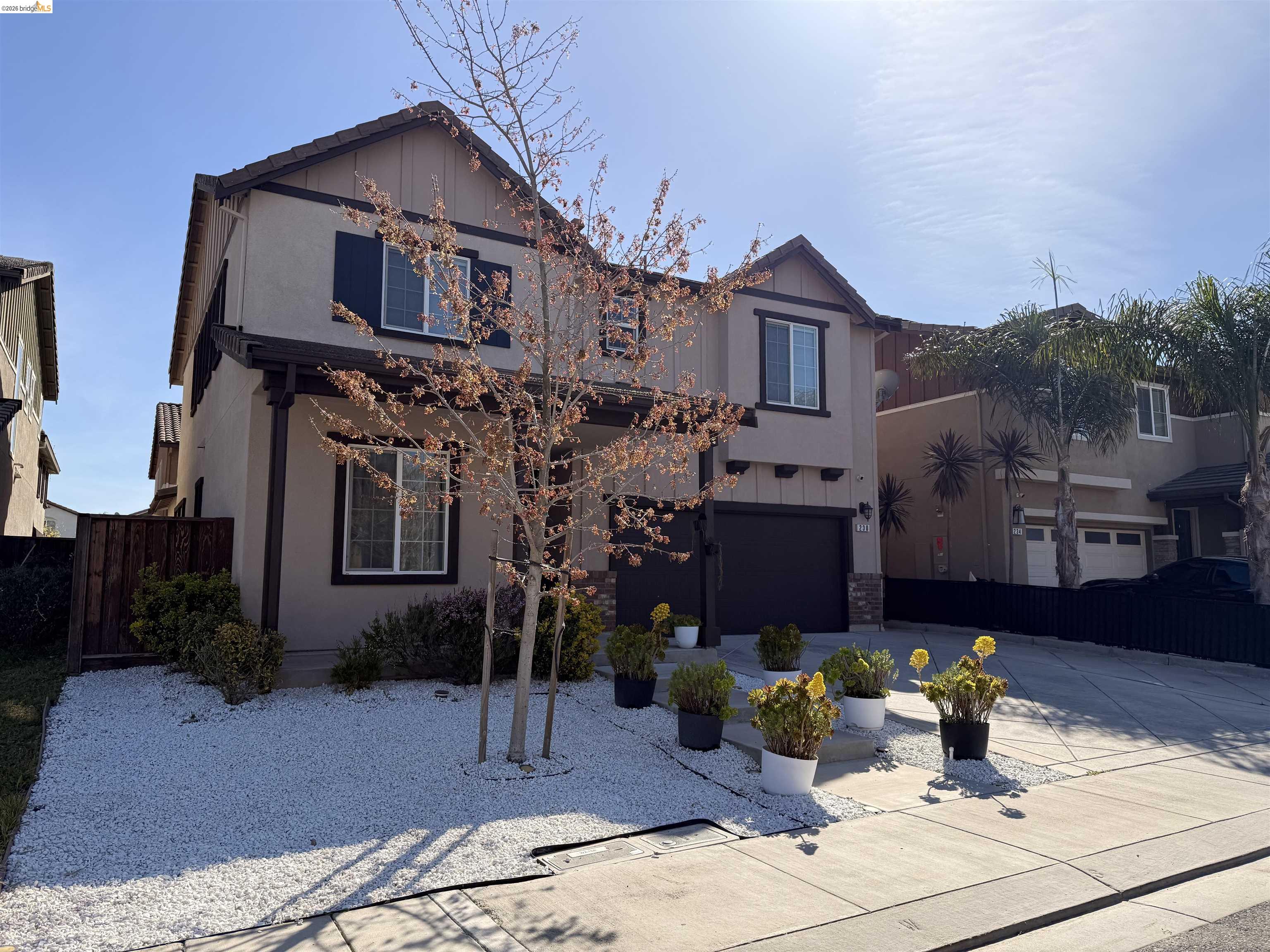 Front Image Thumbnail for EB41127107