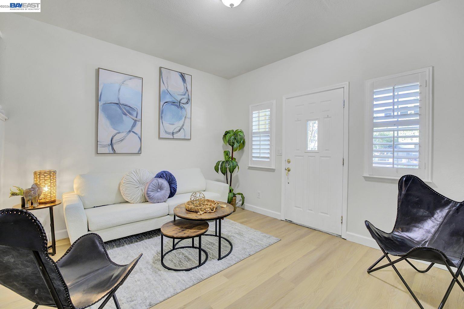 Detail Gallery Image 4 of 38 For 758 Bonita Ave, San Jose,  CA 95116 - 2 Beds | 2 Baths