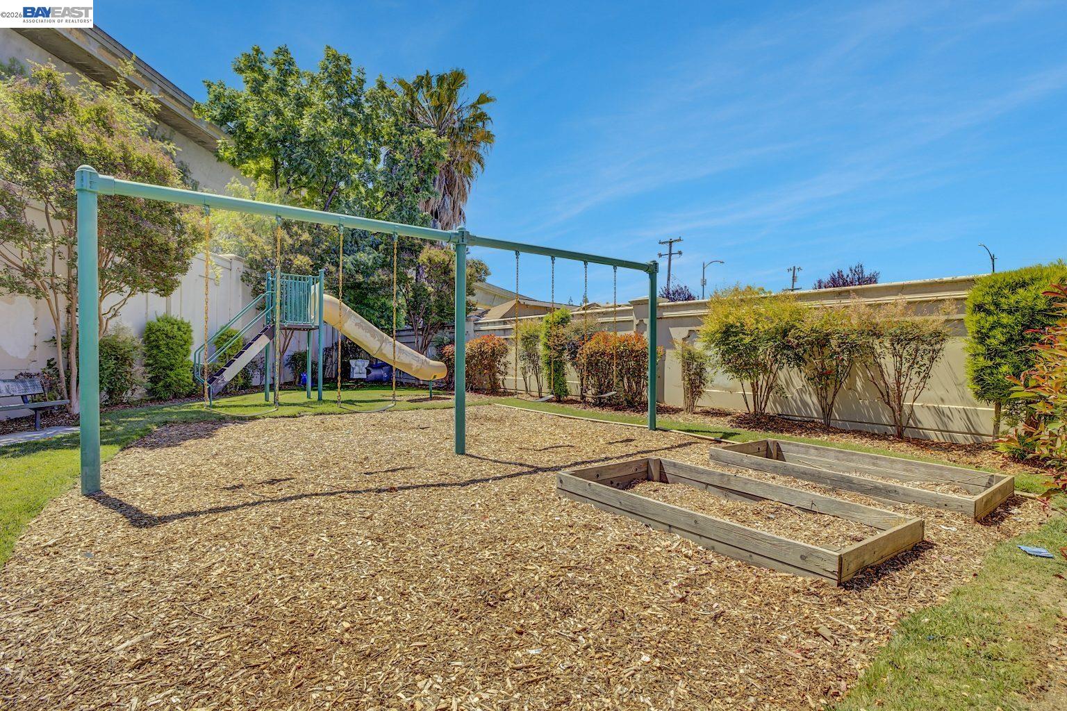 Detail Gallery Image 31 of 38 For 758 Bonita Ave, San Jose,  CA 95116 - 2 Beds | 2 Baths