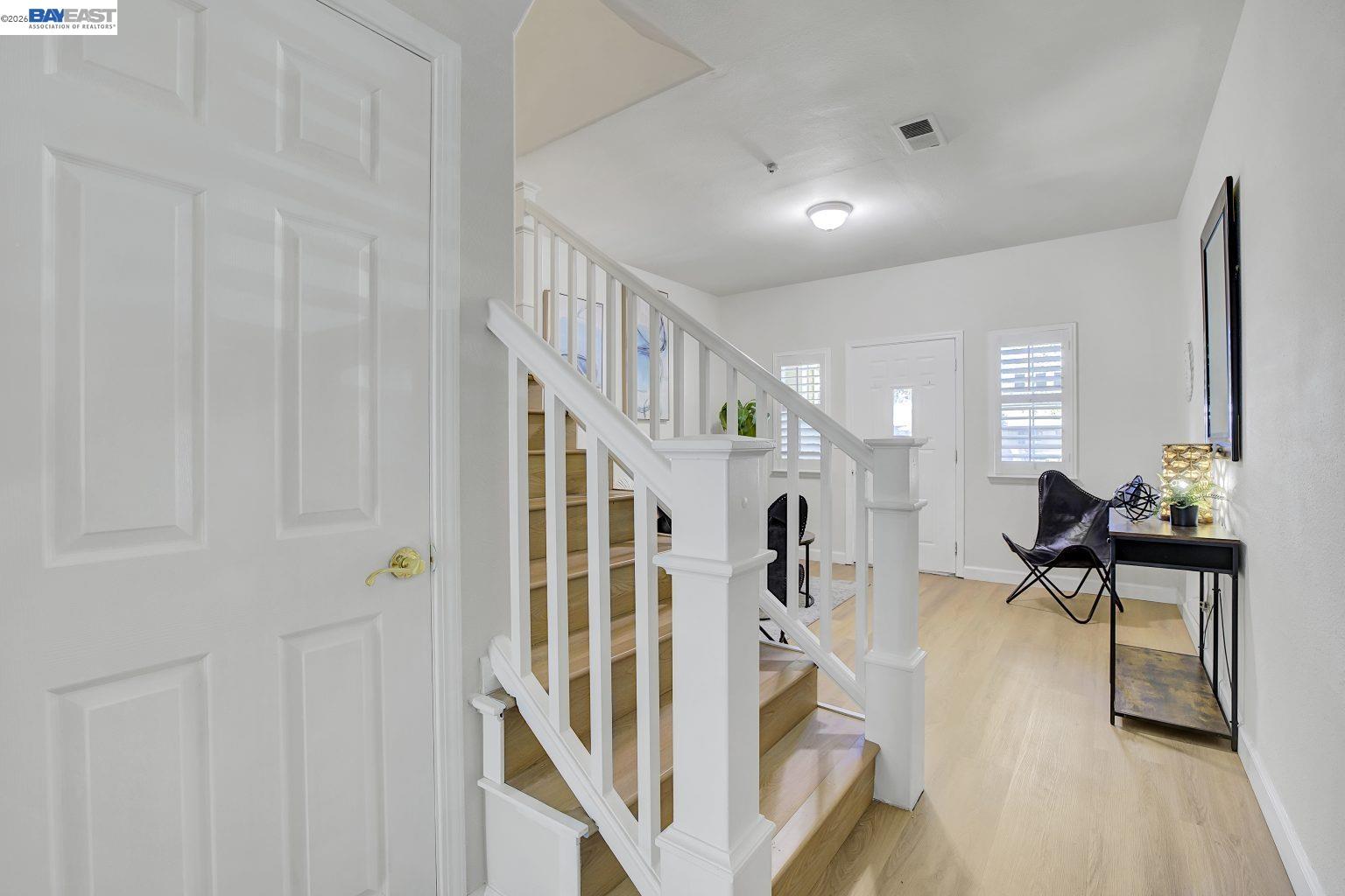 Detail Gallery Image 7 of 38 For 758 Bonita Ave, San Jose,  CA 95116 - 2 Beds | 2 Baths