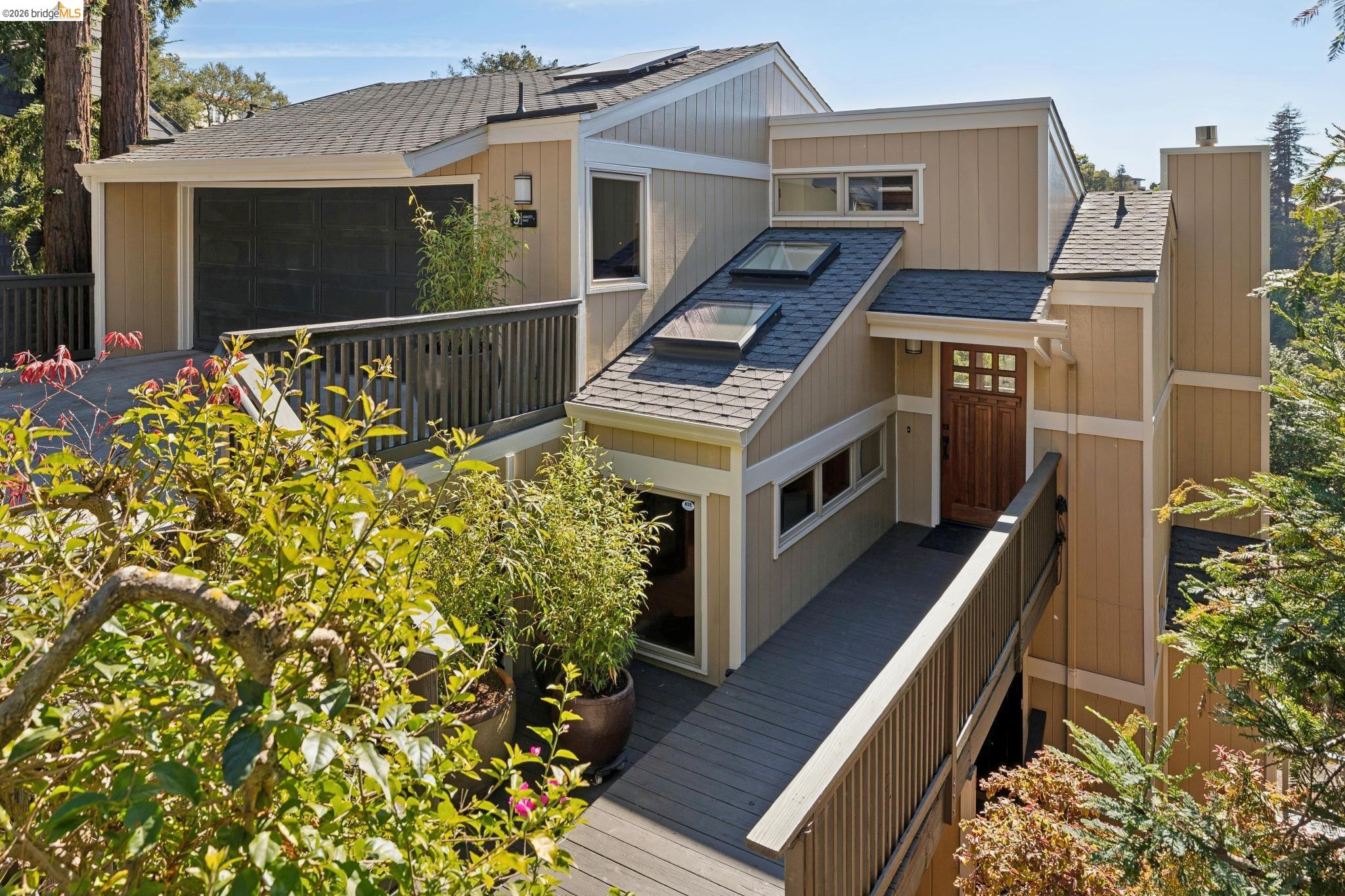 Front Image Thumbnail for EB41127109