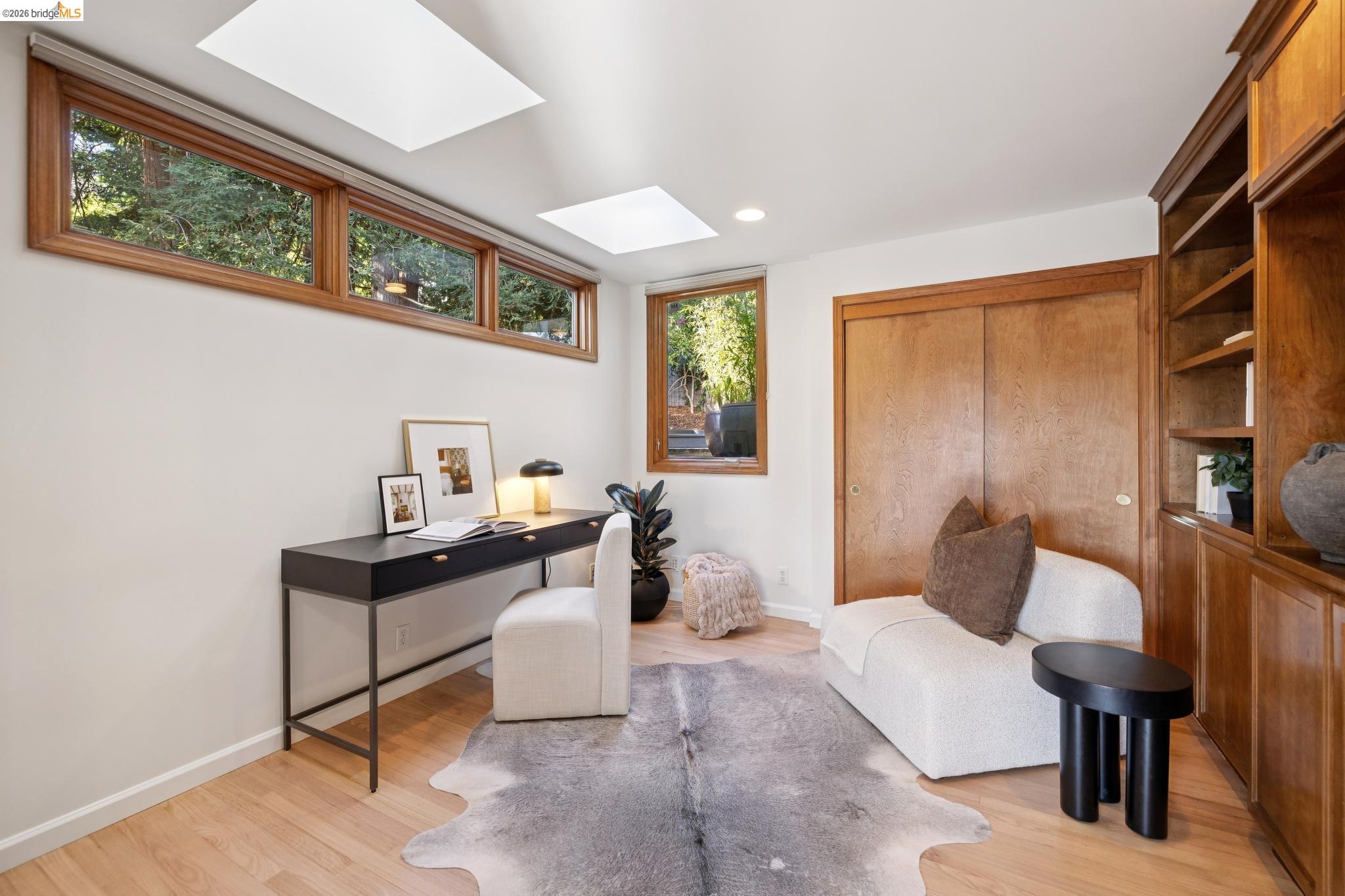 Detail Gallery Image 22 of 44 For 5 Abbott Way, Piedmont,  CA 94618 - 4 Beds | 3/1 Baths