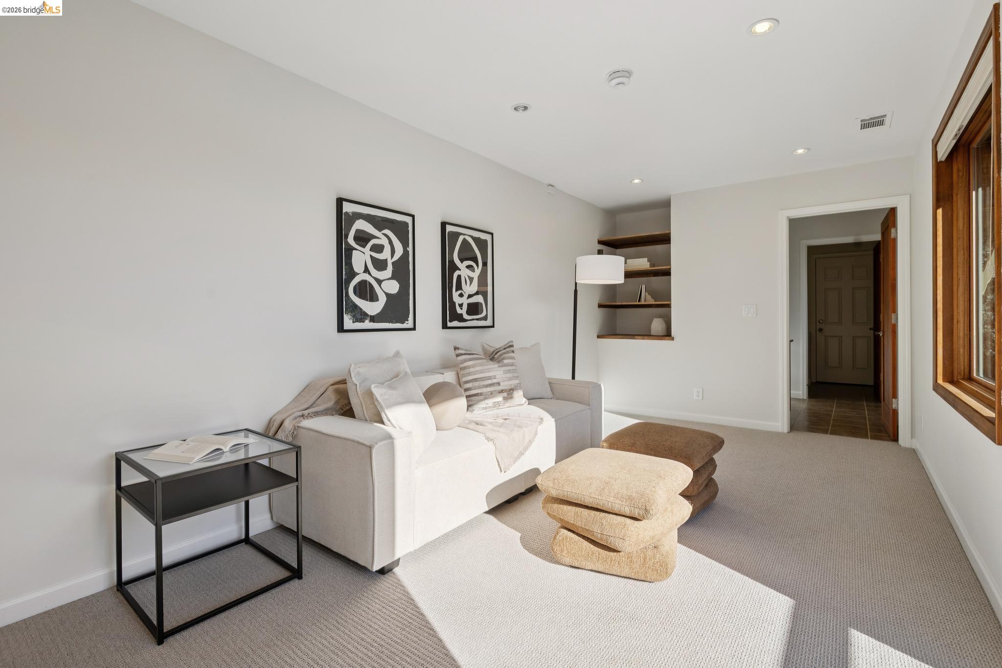 Detail Gallery Image 32 of 43 For 5 Abbott Way, Piedmont,  CA 94618 - 4 Beds | 3/1 Baths