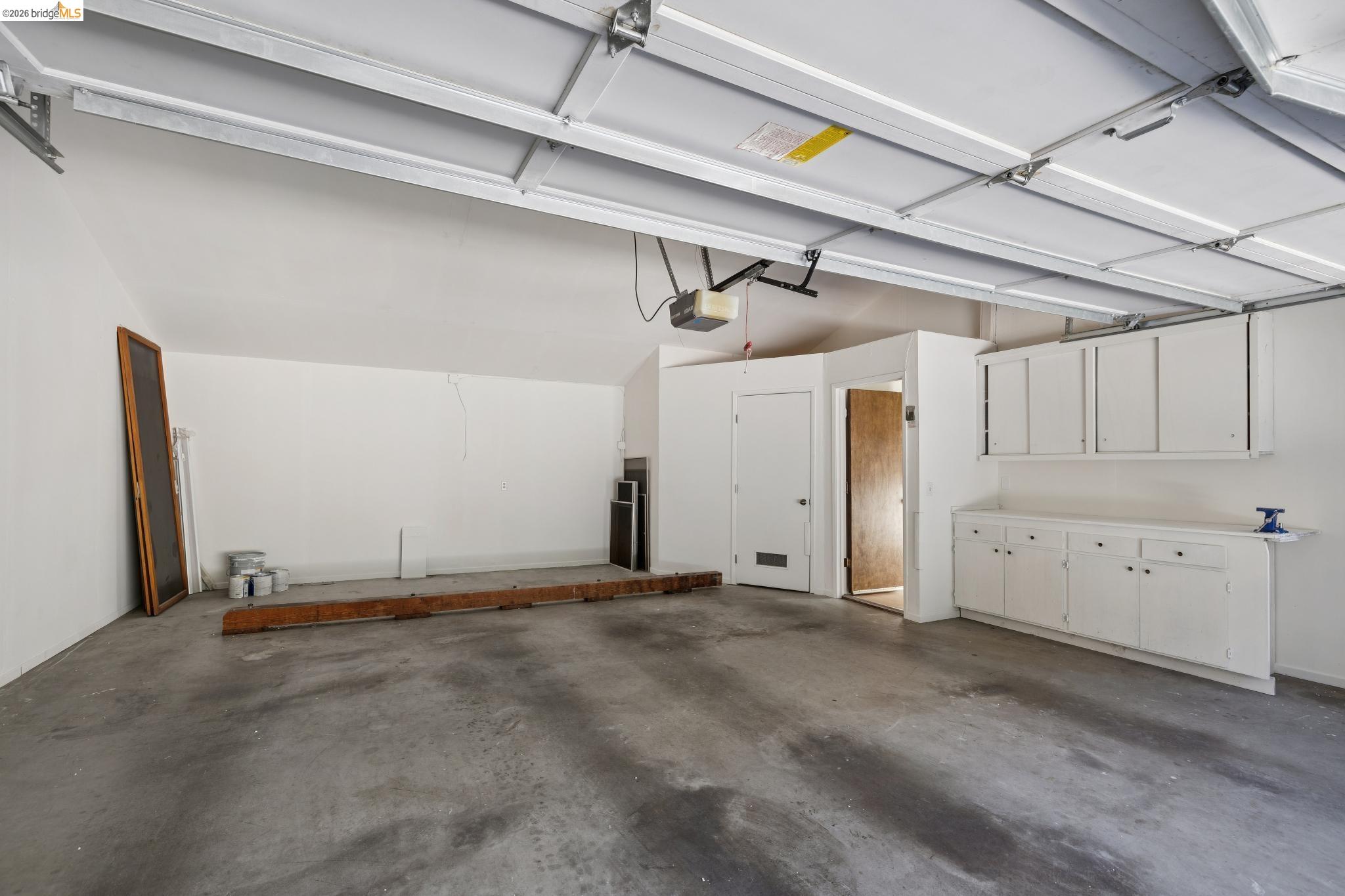 Detail Gallery Image 42 of 45 For 5 Abbott Way, Piedmont,  CA 94618 - 4 Beds | 3/1 Baths