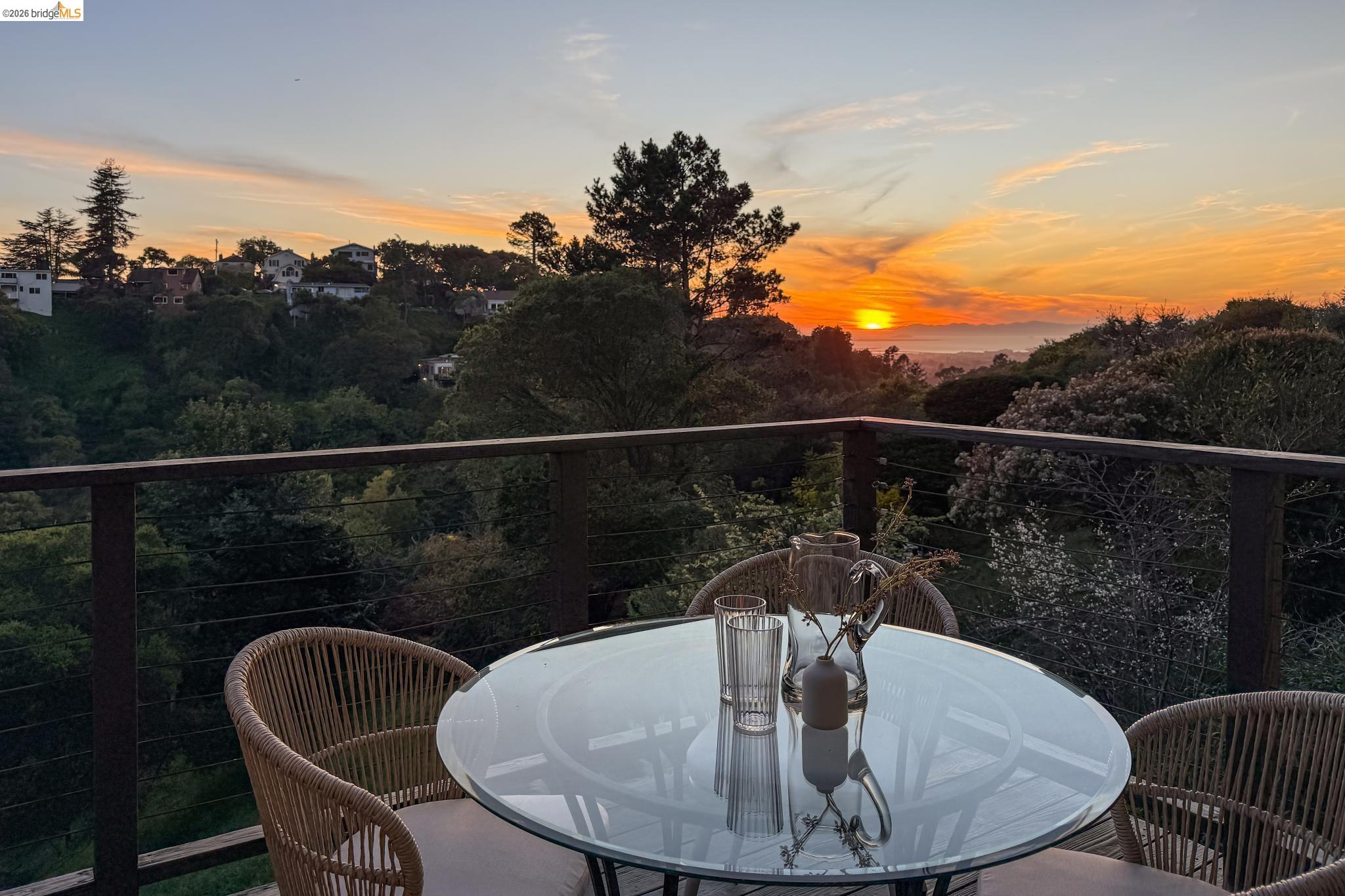 Detail Gallery Image 43 of 45 For 5 Abbott Way, Piedmont,  CA 94618 - 4 Beds | 3/1 Baths