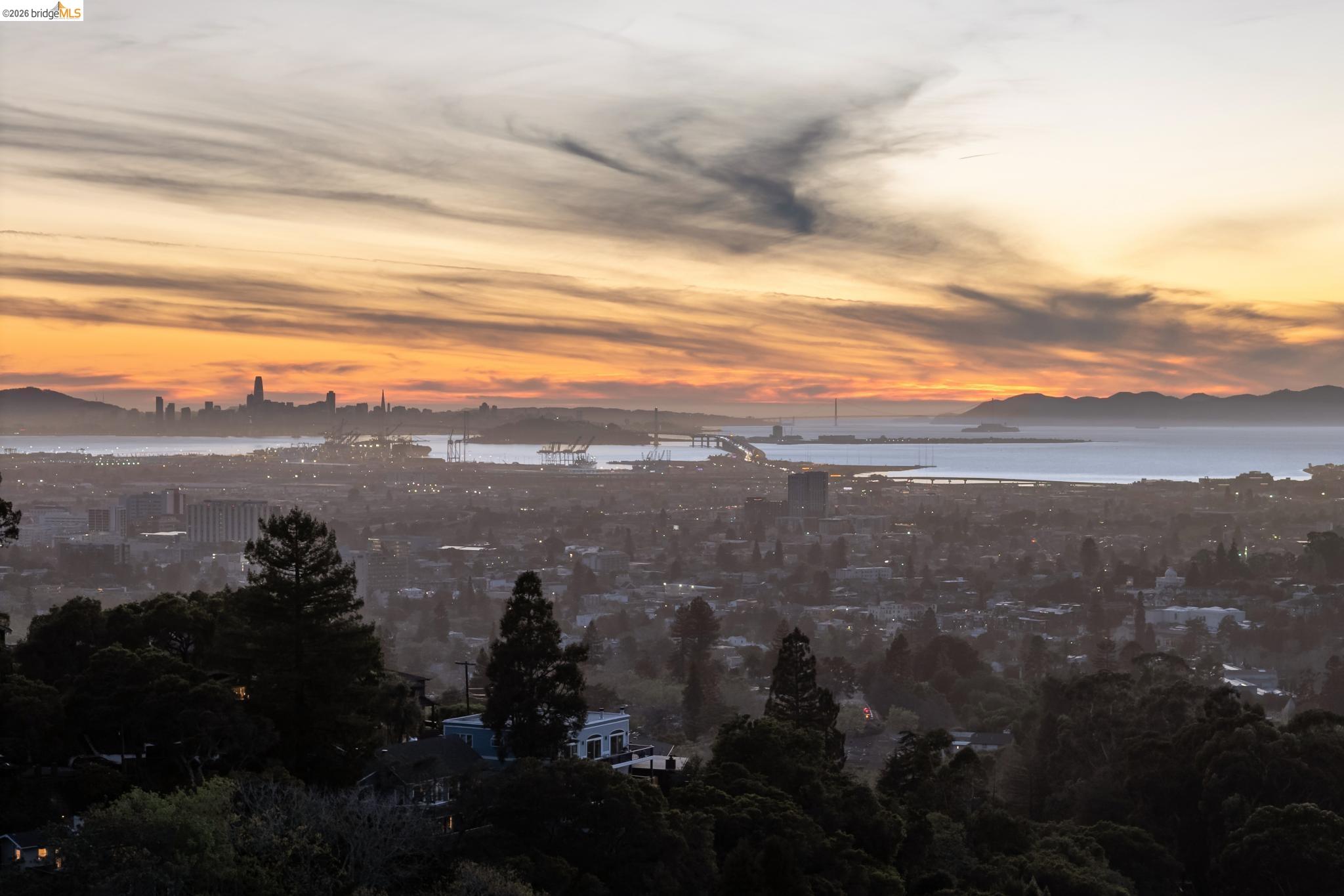 Detail Gallery Image 44 of 45 For 5 Abbott Way, Piedmont,  CA 94618 - 4 Beds | 3/1 Baths
