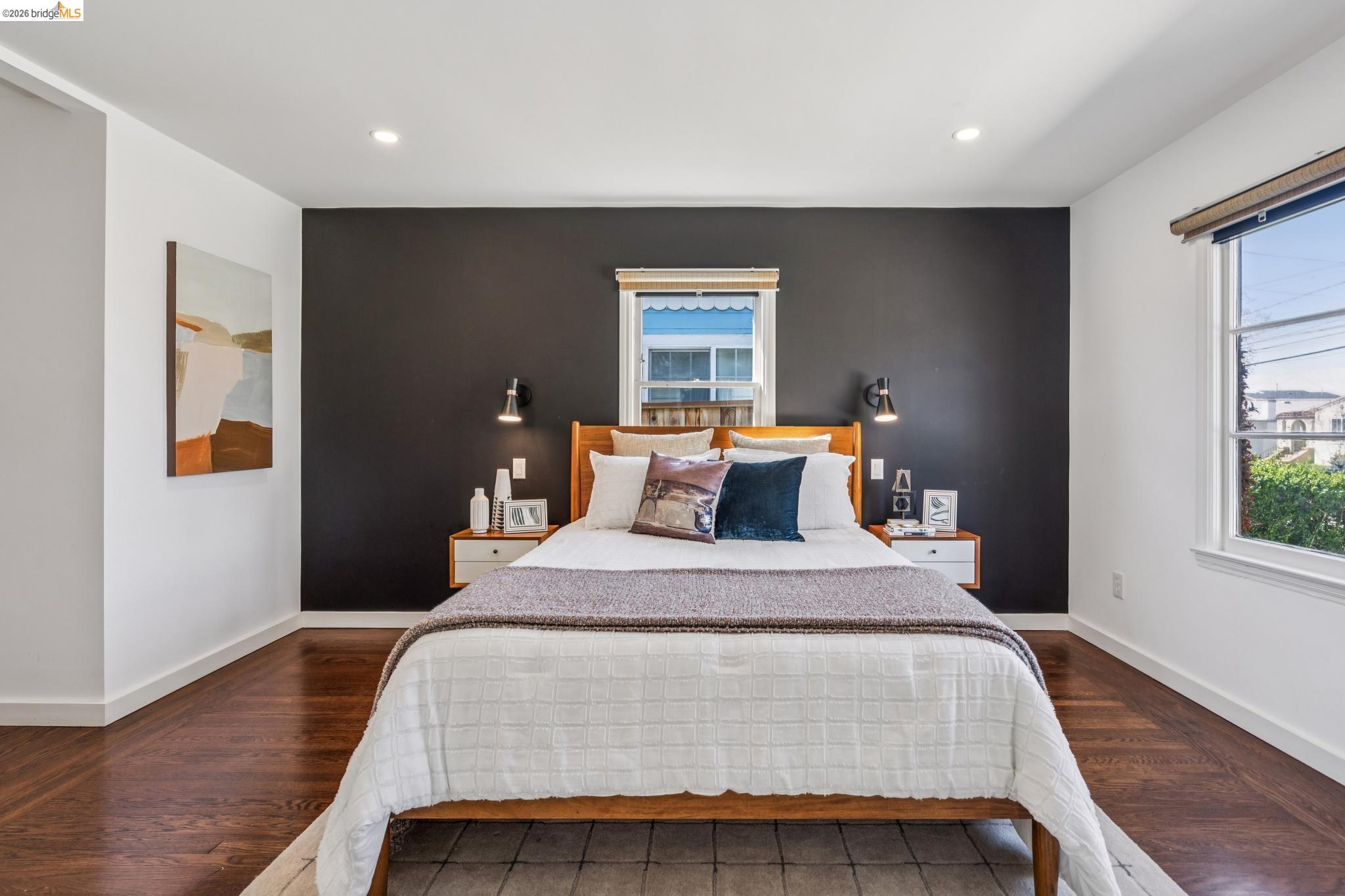 Detail Gallery Image 15 of 48 For 1550 Havenscourt Blvd, Oakland,  CA 94621 - – Beds | – Baths