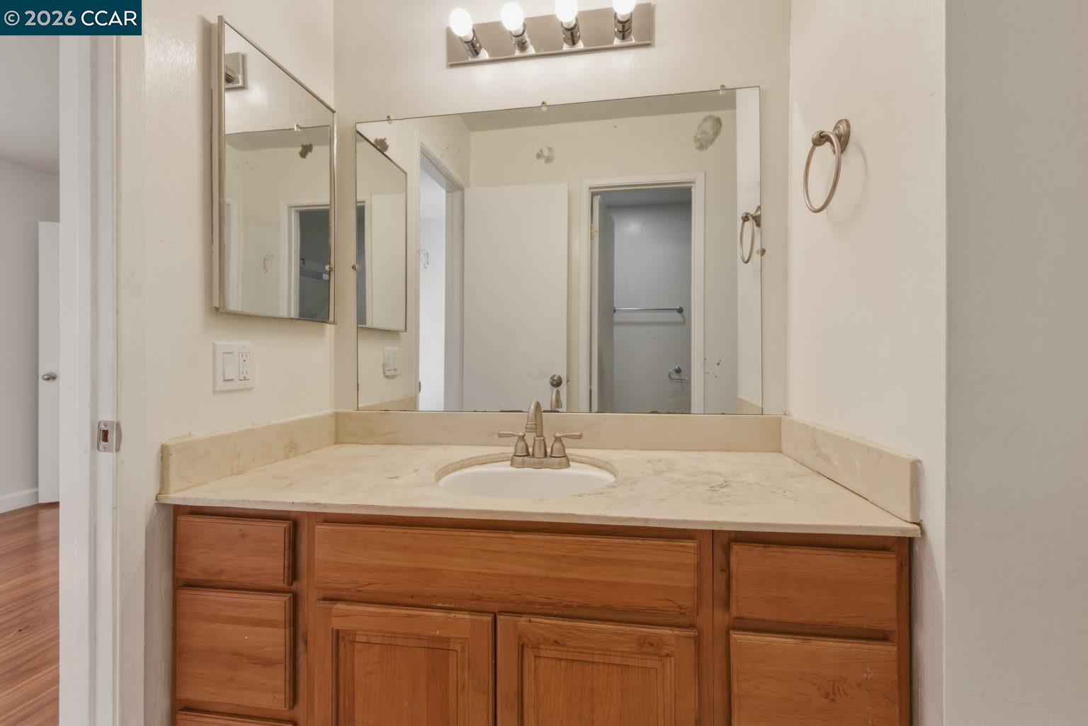 Photo #28: 41127114 Listing: Photo #28