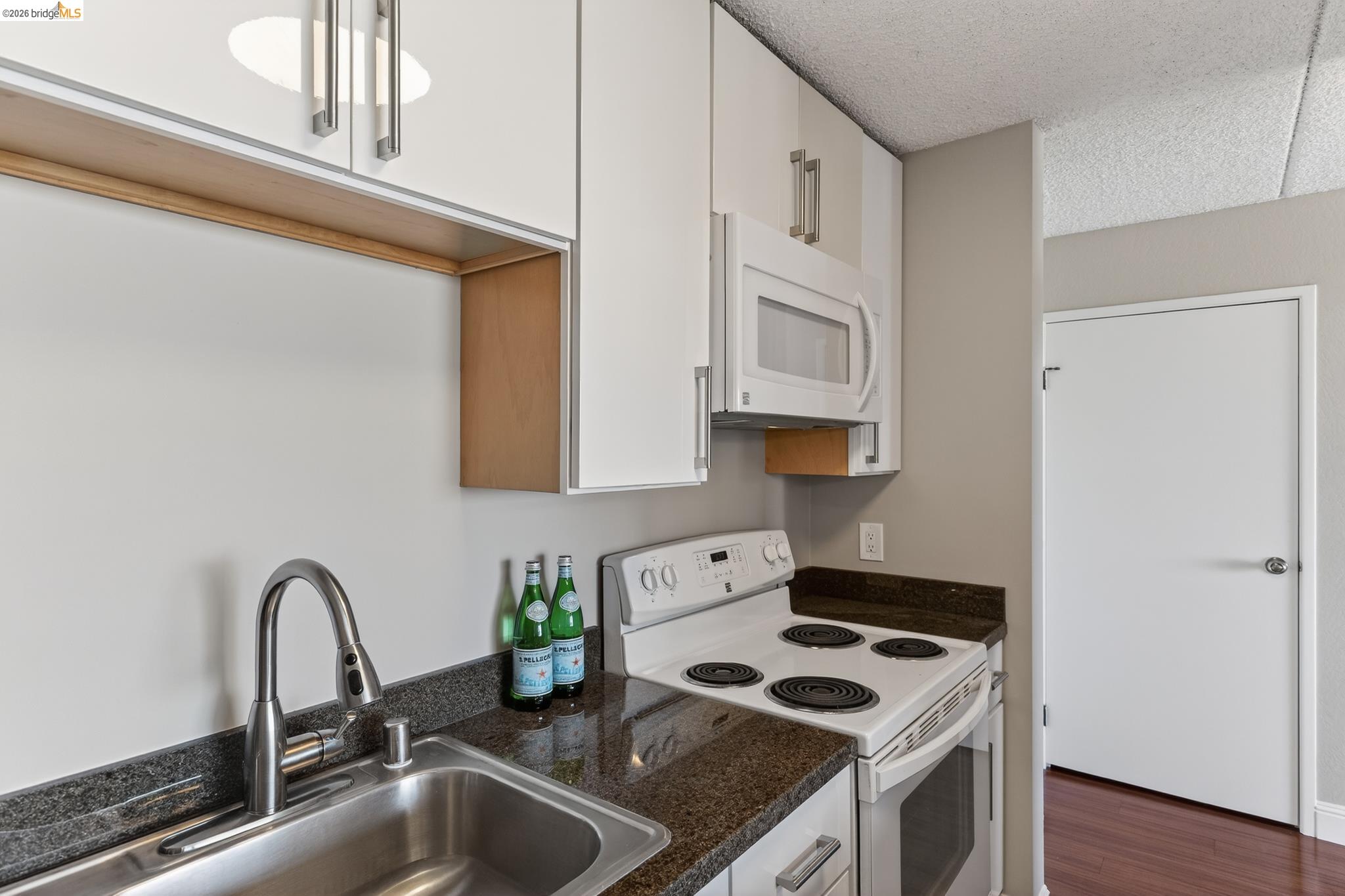 Photo #14: 41127115 Listing: Photo #14