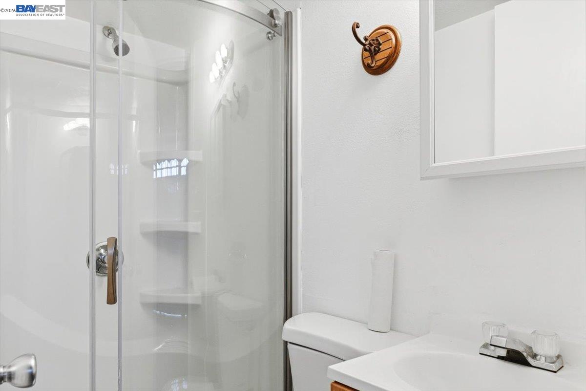 Detail Gallery Image 30 of 42 For 17790 via Arriba, San Lorenzo,  CA 94580 - 3 Beds | 2 Baths