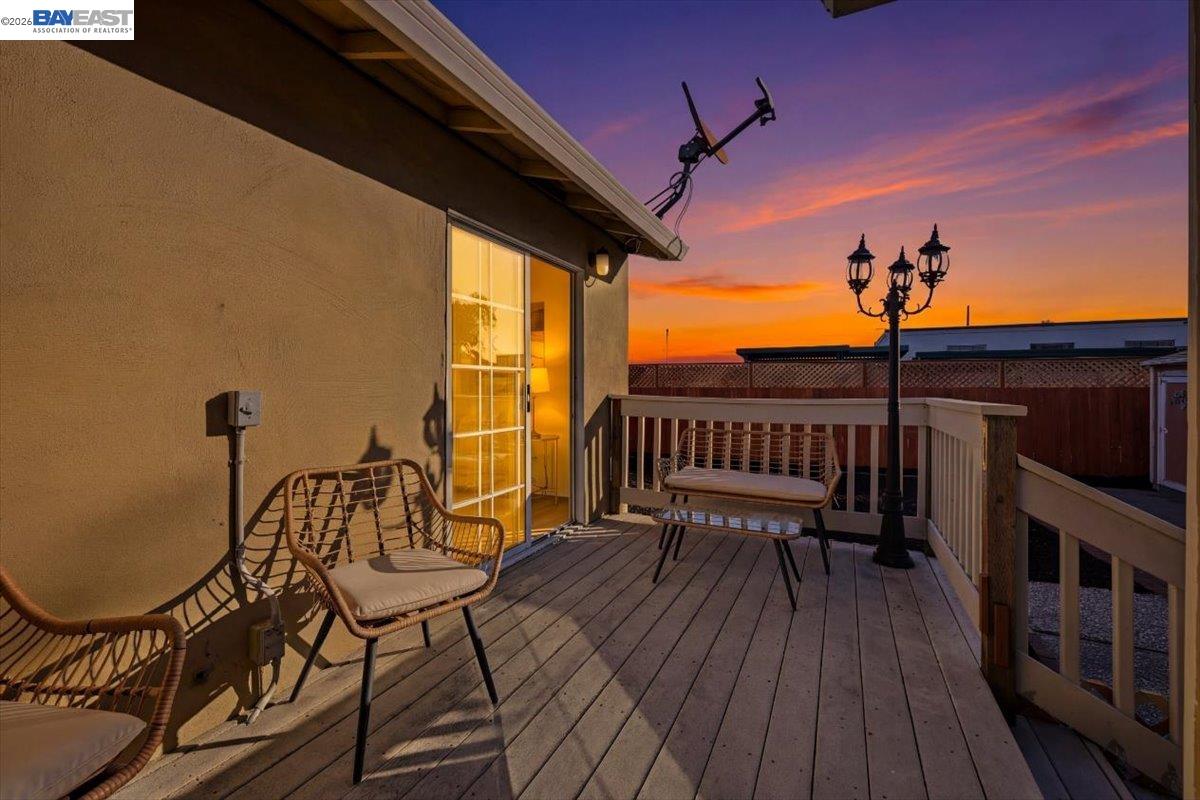 Detail Gallery Image 39 of 42 For 17790 via Arriba, San Lorenzo,  CA 94580 - 3 Beds | 2 Baths