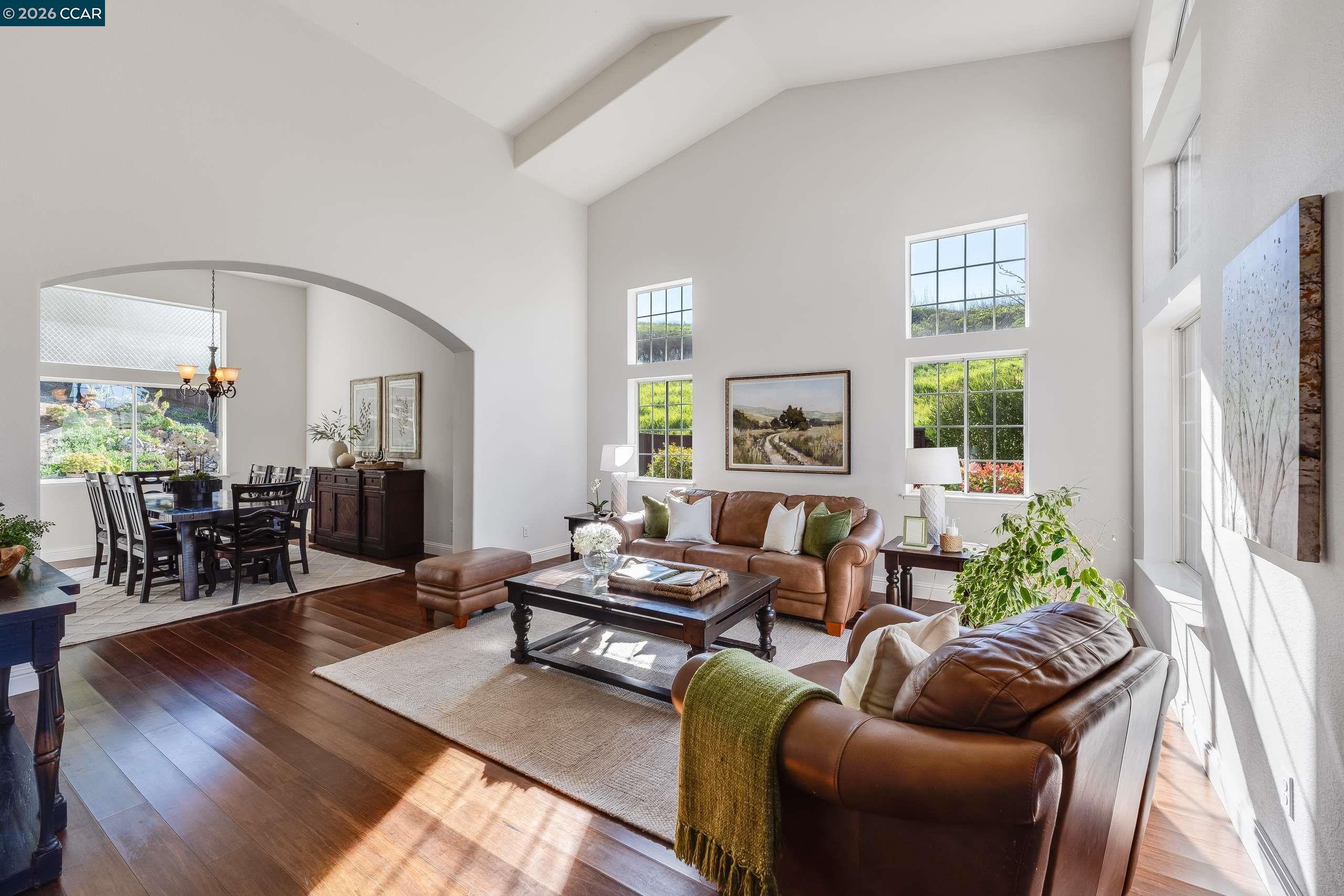 Detail Gallery Image 7 of 58 For 25 Westbourne Court, Danville,  CA 94506 - 5 Beds | 3 Baths