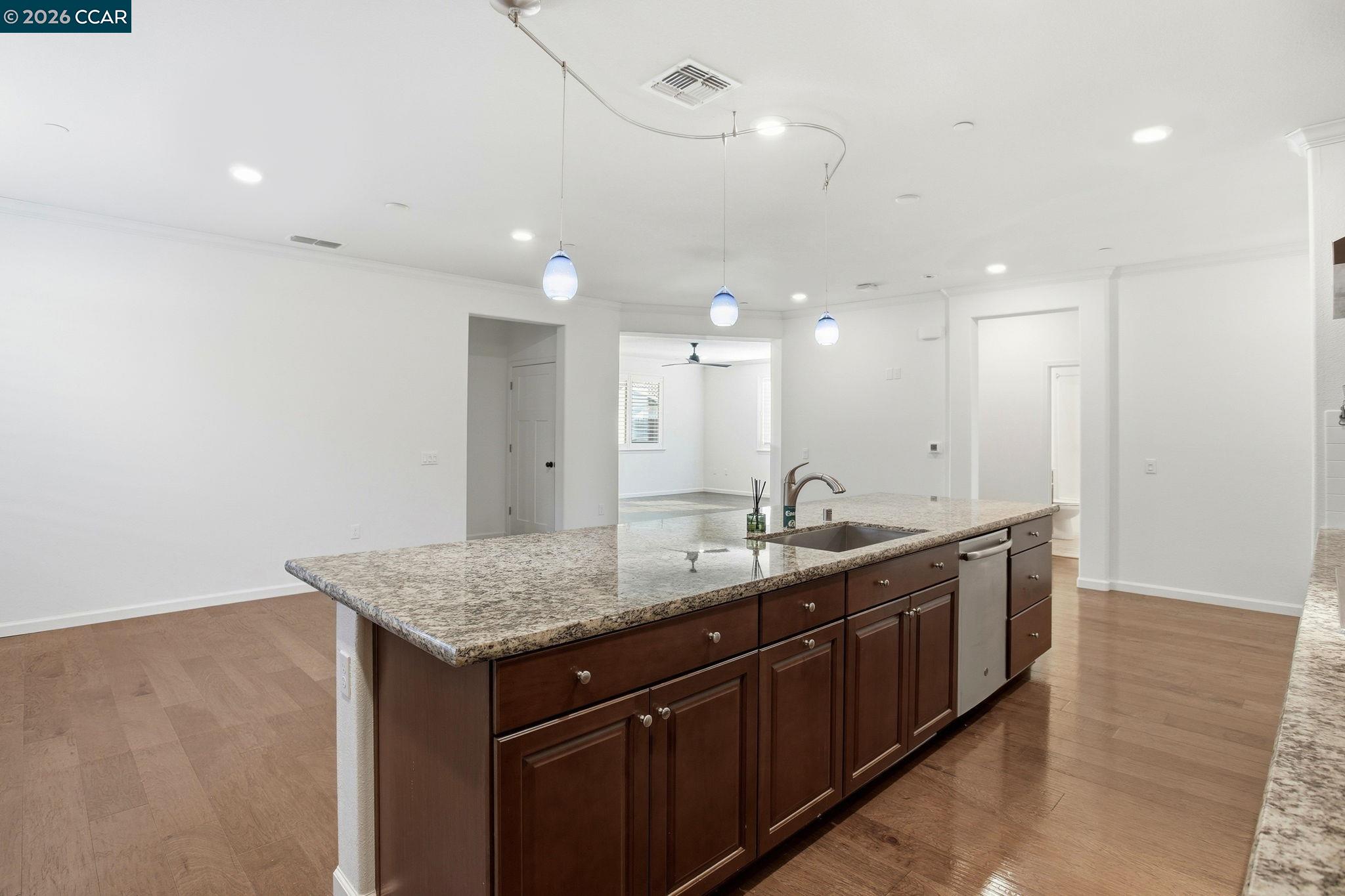 Detail Gallery Image 14 of 31 For 9229 Thimbleberry Drive, Sacramento,  CA 95829 - 2 Beds | 2 Baths