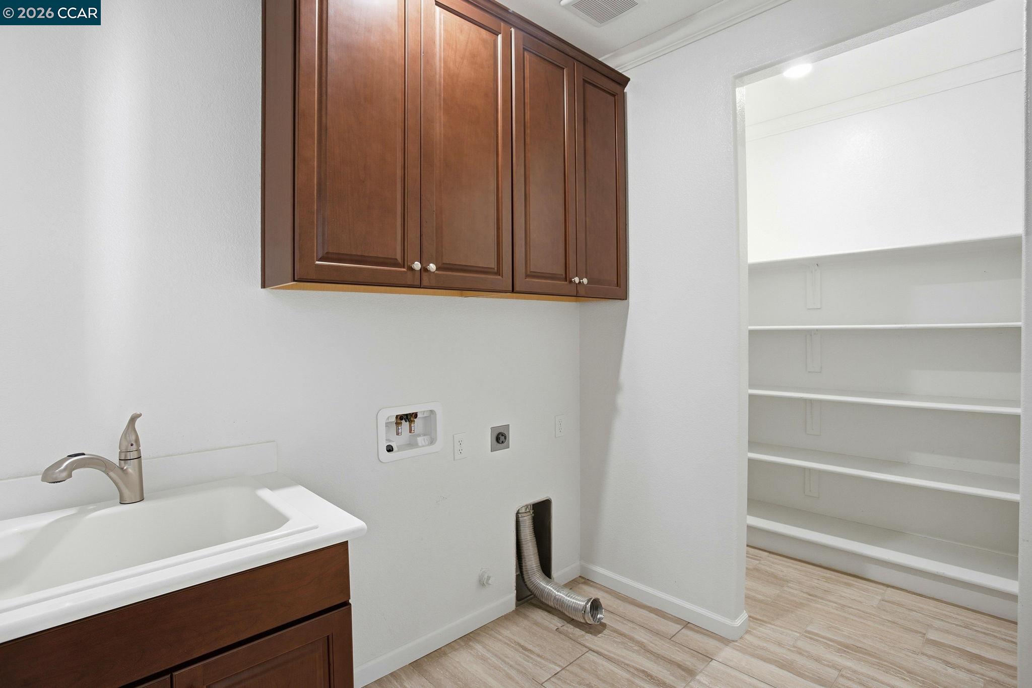 Detail Gallery Image 23 of 31 For 9229 Thimbleberry Drive, Sacramento,  CA 95829 - 2 Beds | 2 Baths