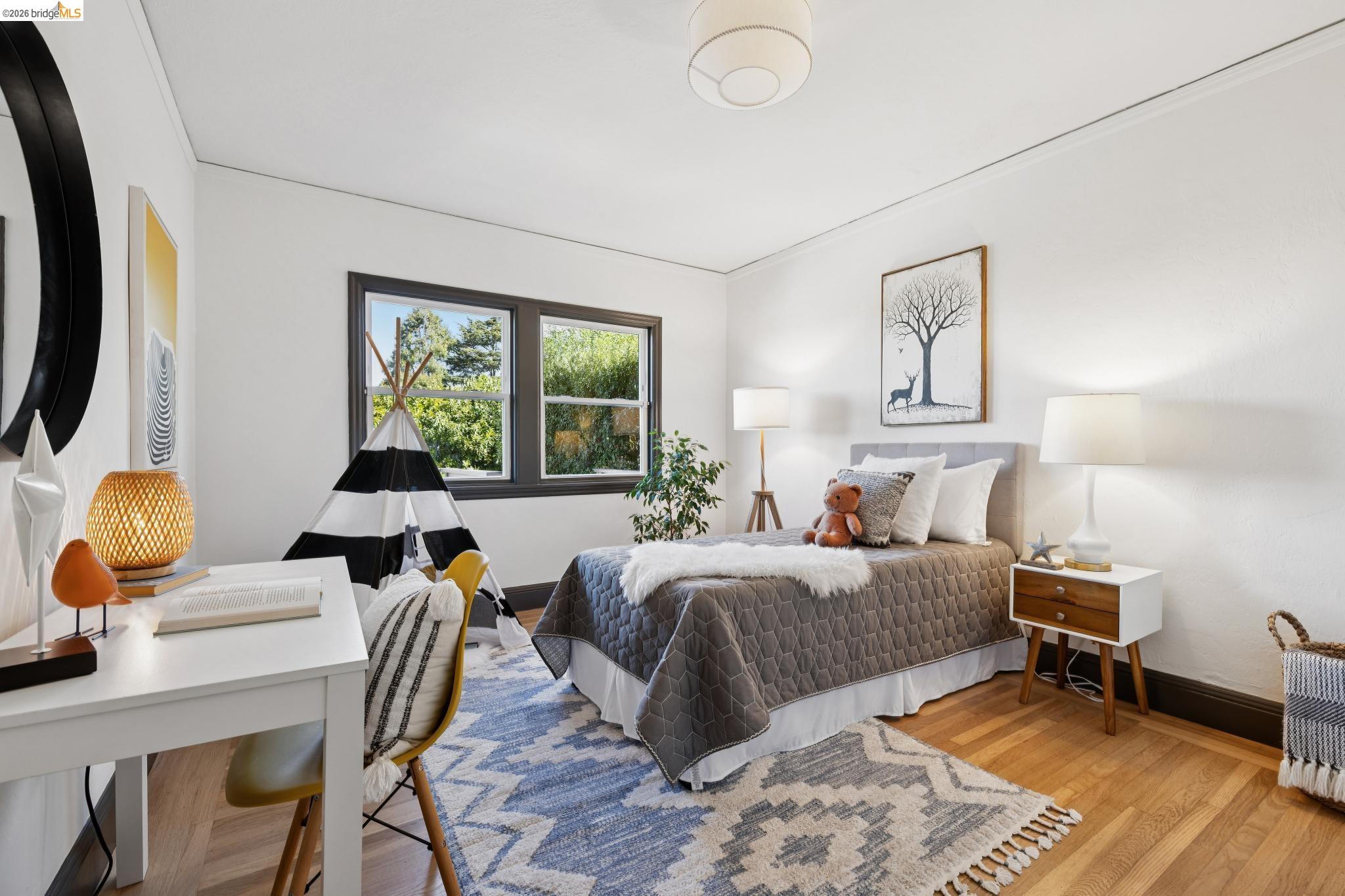 Detail Gallery Image 20 of 59 For 1509 Francis St, Albany,  CA 94706 - 3 Beds | 2 Baths