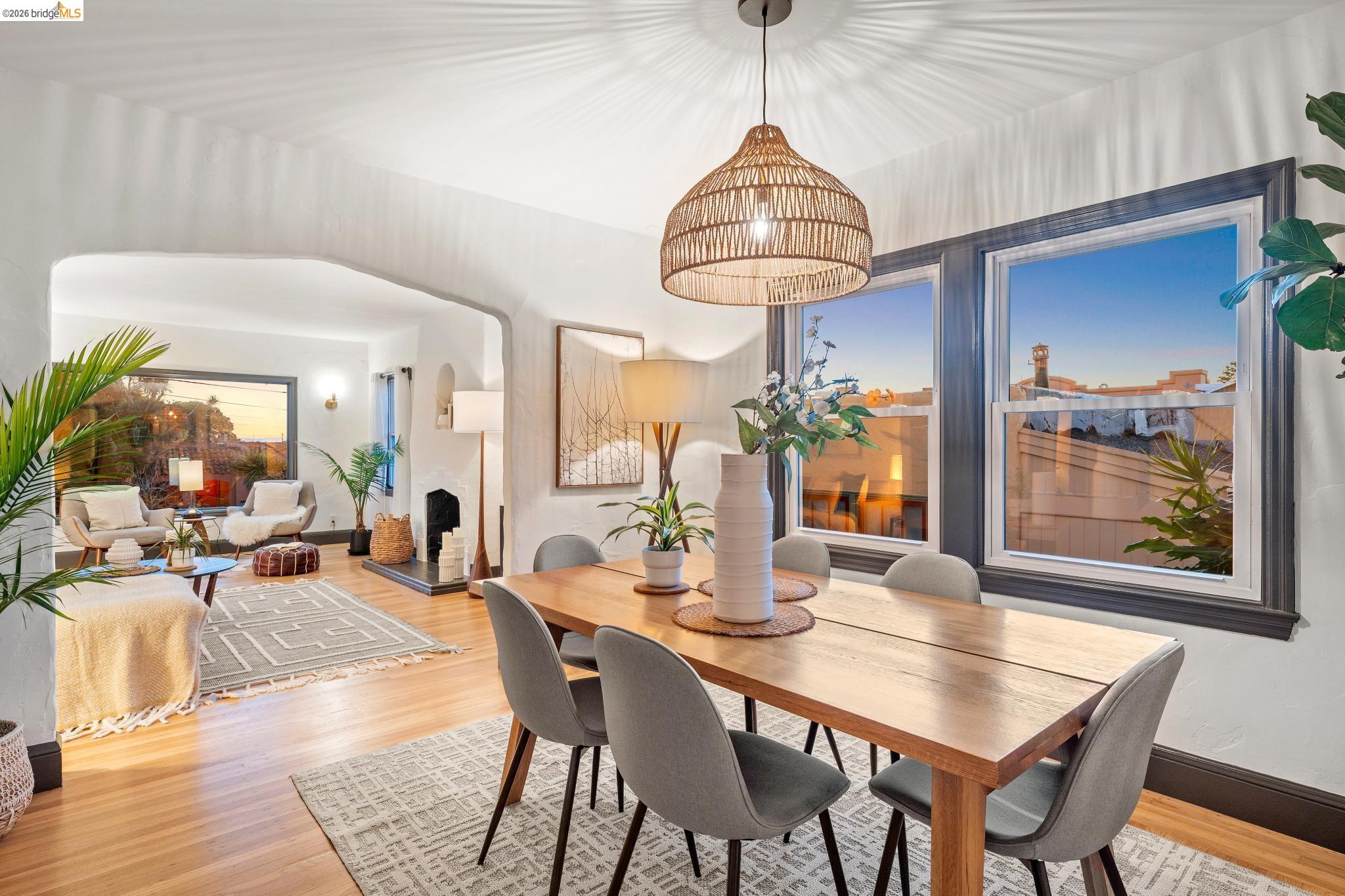 Detail Gallery Image 53 of 59 For 1509 Francis St, Albany,  CA 94706 - 3 Beds | 2 Baths