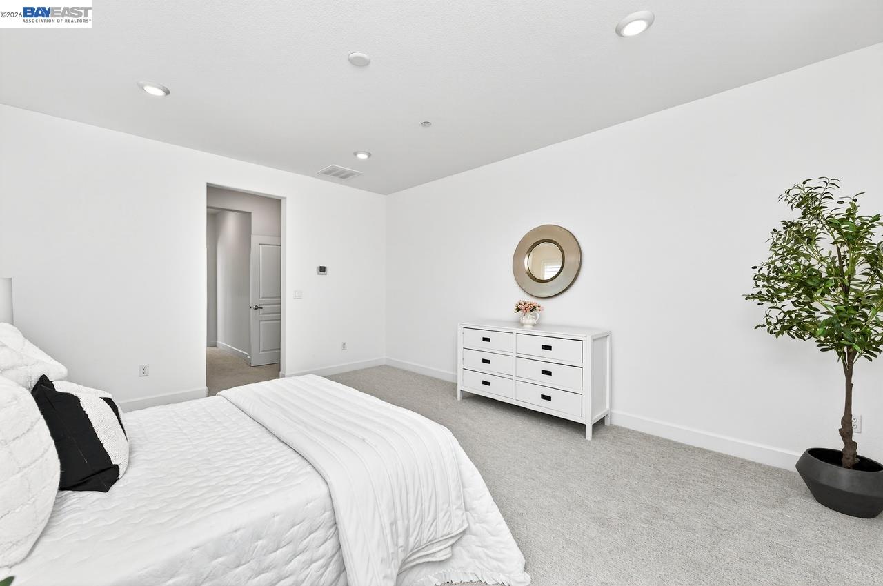 4176 Healdsburg Way, Dublin, CA, 94568