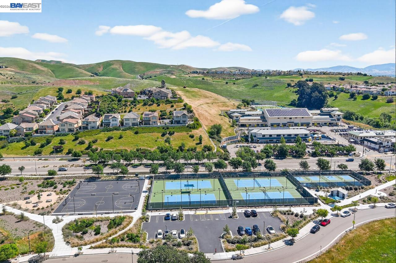 4176 Healdsburg Way, Dublin, CA, 94568