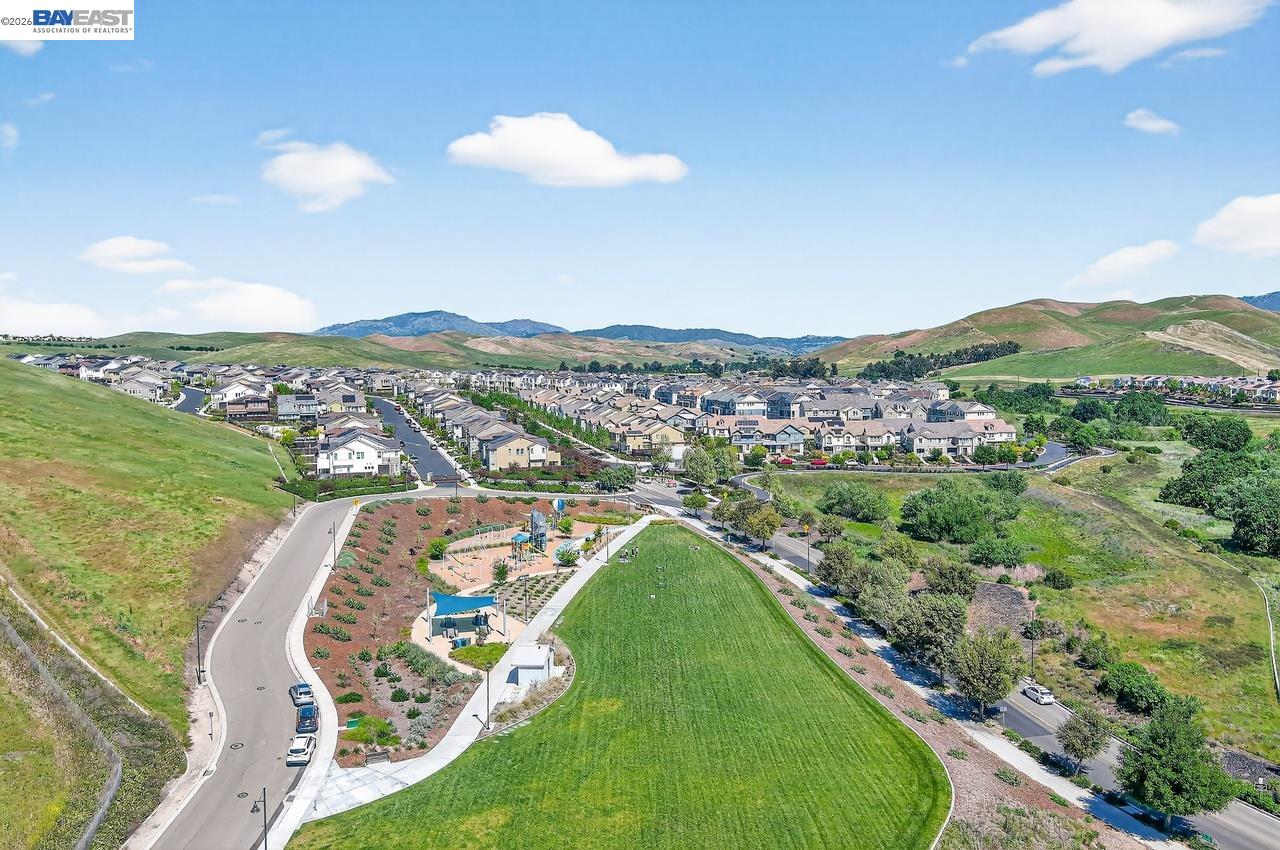 4176 Healdsburg Way, Dublin, CA, 94568