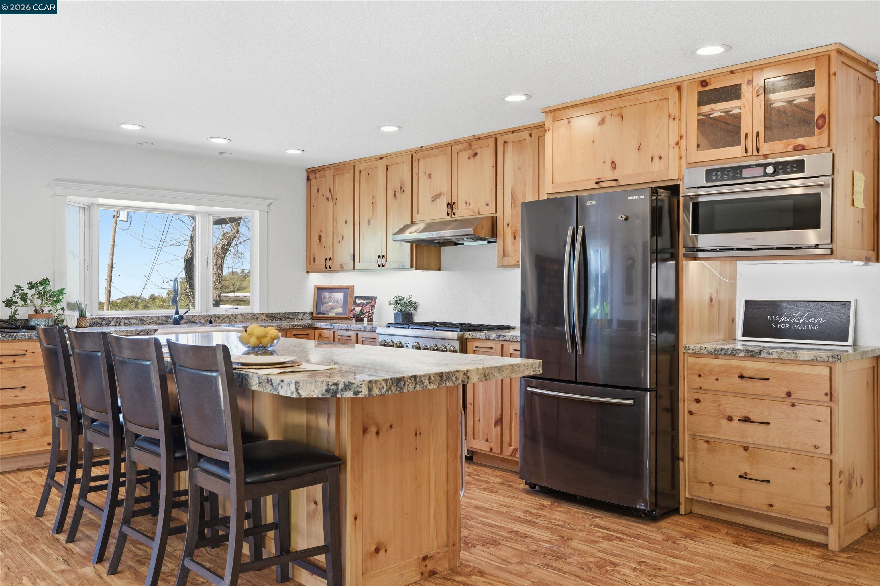 Detail Gallery Image 11 of 49 For 9530 Morgan Territory Rd, Livermore,  CA 94551 - 4 Beds | 2 Baths