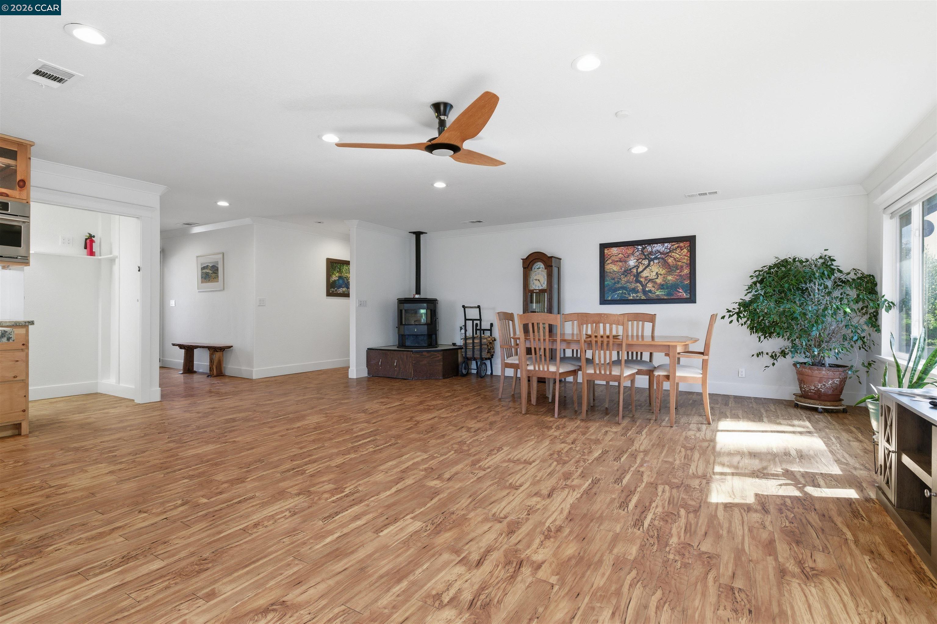 Detail Gallery Image 14 of 49 For 9530 Morgan Territory Rd, Livermore,  CA 94551 - 4 Beds | 2 Baths