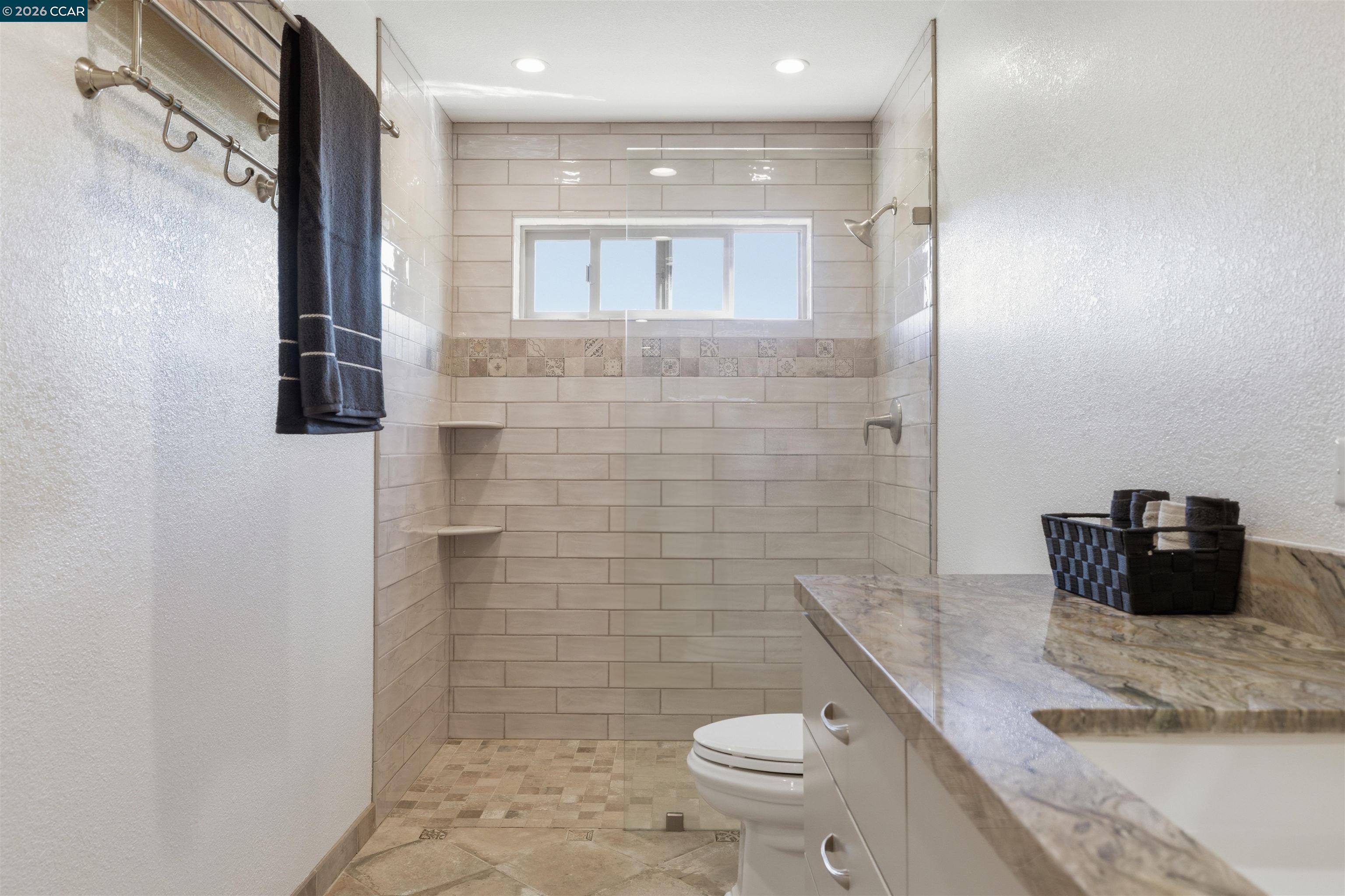 Detail Gallery Image 25 of 49 For 9530 Morgan Territory Rd, Livermore,  CA 94551 - 4 Beds | 2 Baths