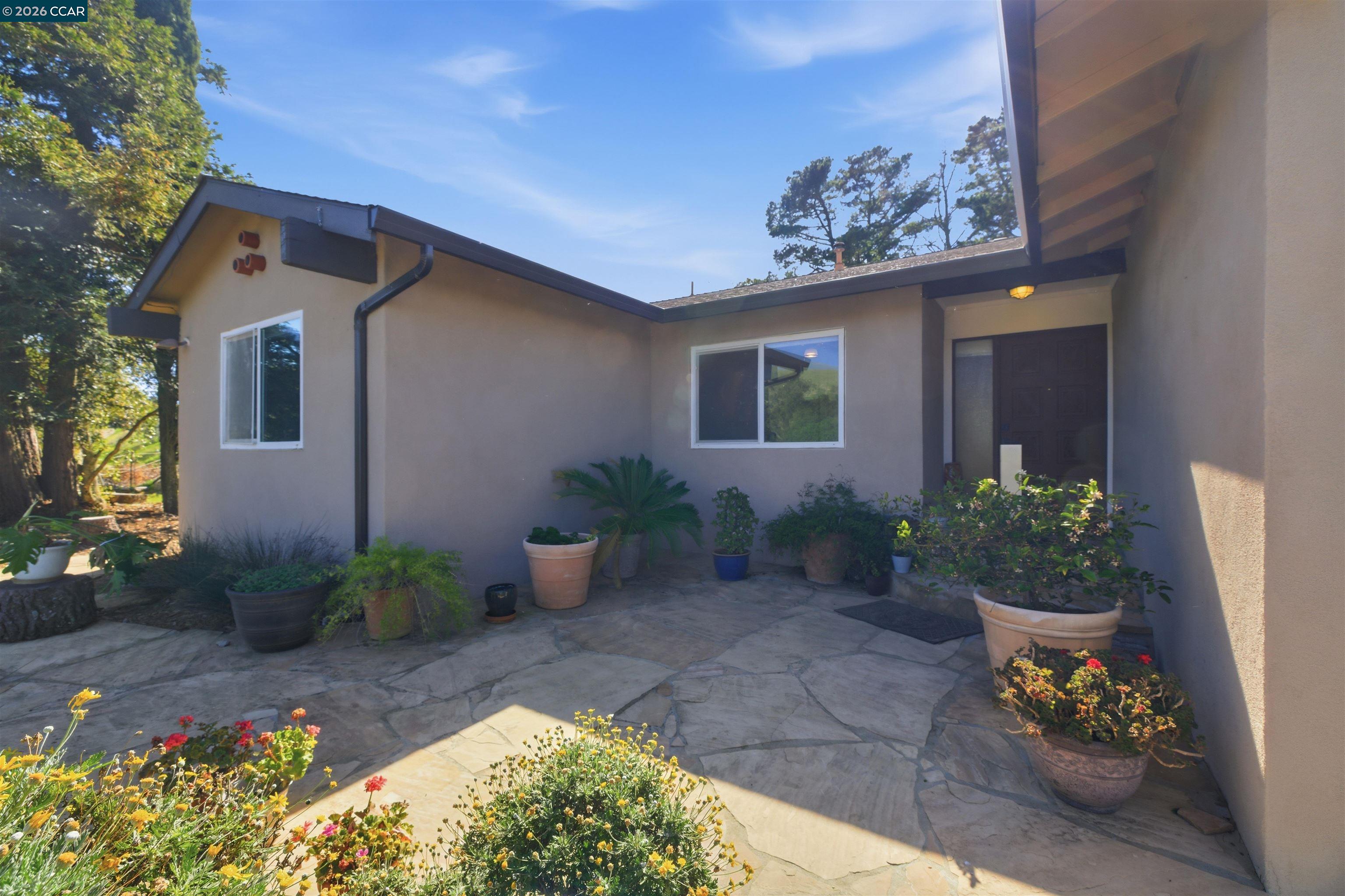 Detail Gallery Image 4 of 49 For 9530 Morgan Territory Rd, Livermore,  CA 94551 - 4 Beds | 2 Baths