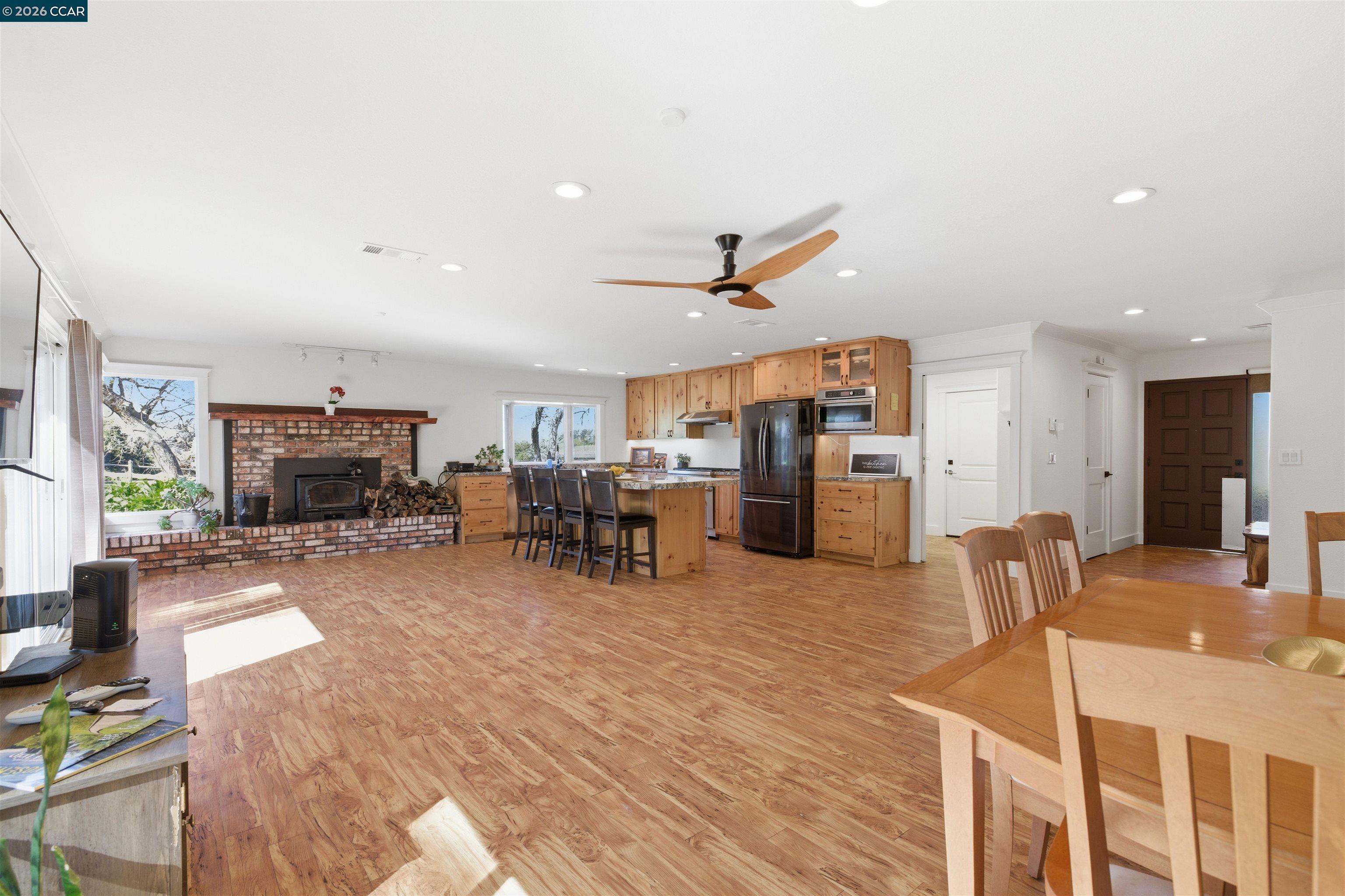 Detail Gallery Image 9 of 49 For 9530 Morgan Territory Rd, Livermore,  CA 94551 - 4 Beds | 2 Baths