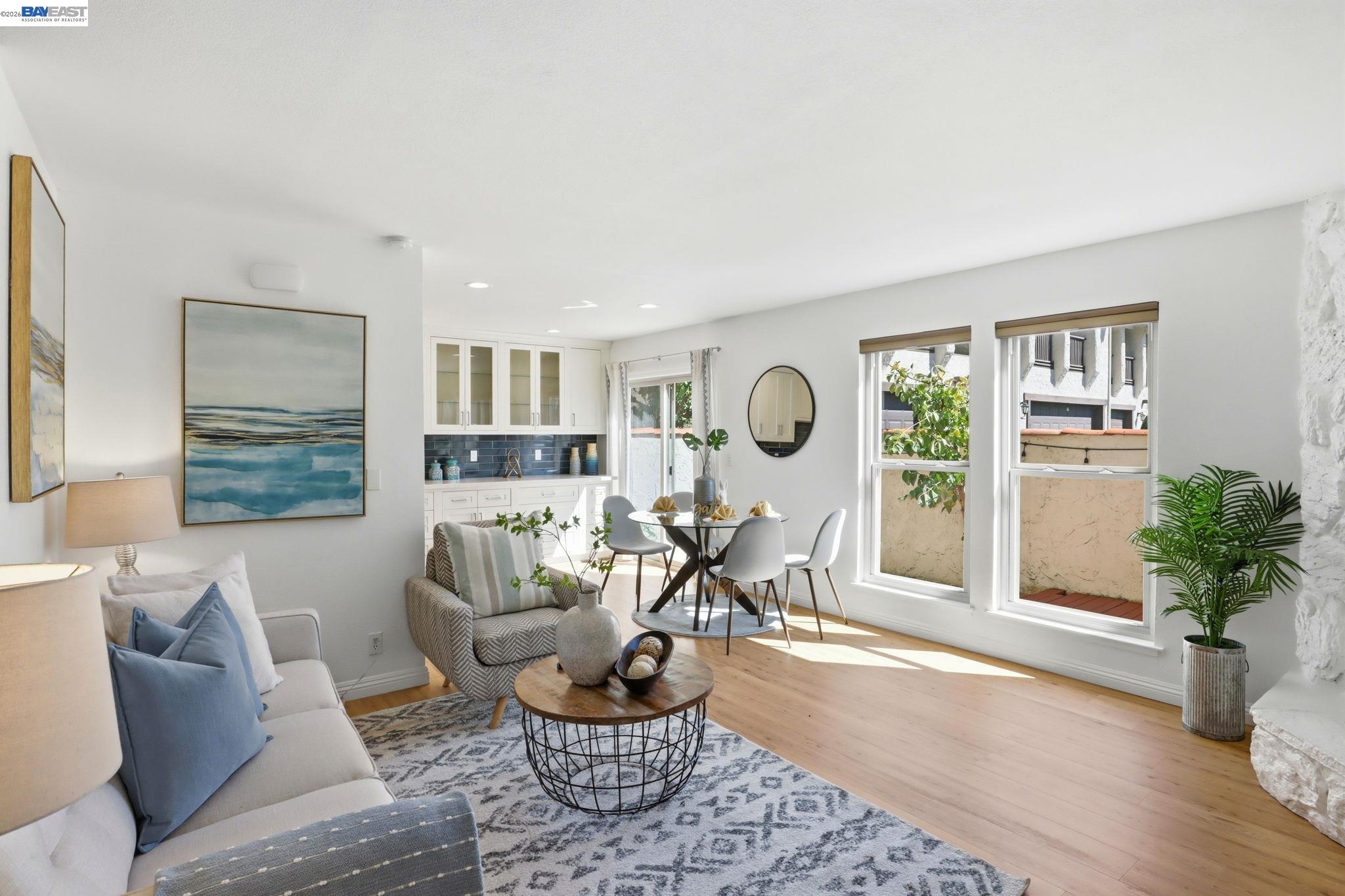 Photo #1: 41127127 Listing: Photo #1