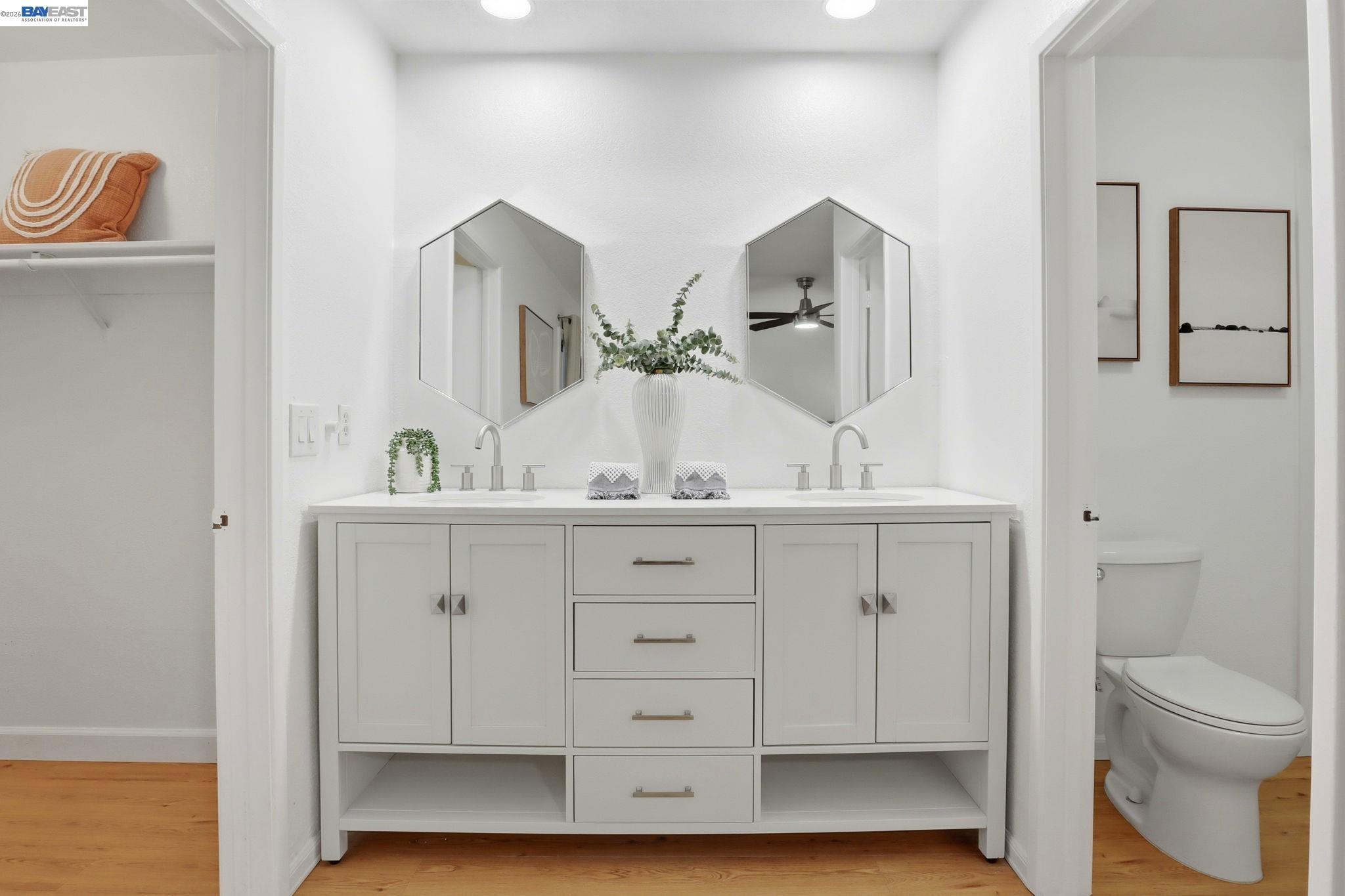 Photo #28: 41127127 Listing: Photo #28