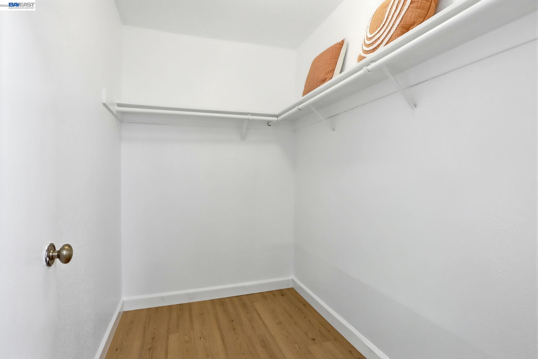 Detail Gallery Image 29 of 42 For 410 Puerto Pl, Hayward,  CA 94541 - 2 Beds | 2/1 Baths