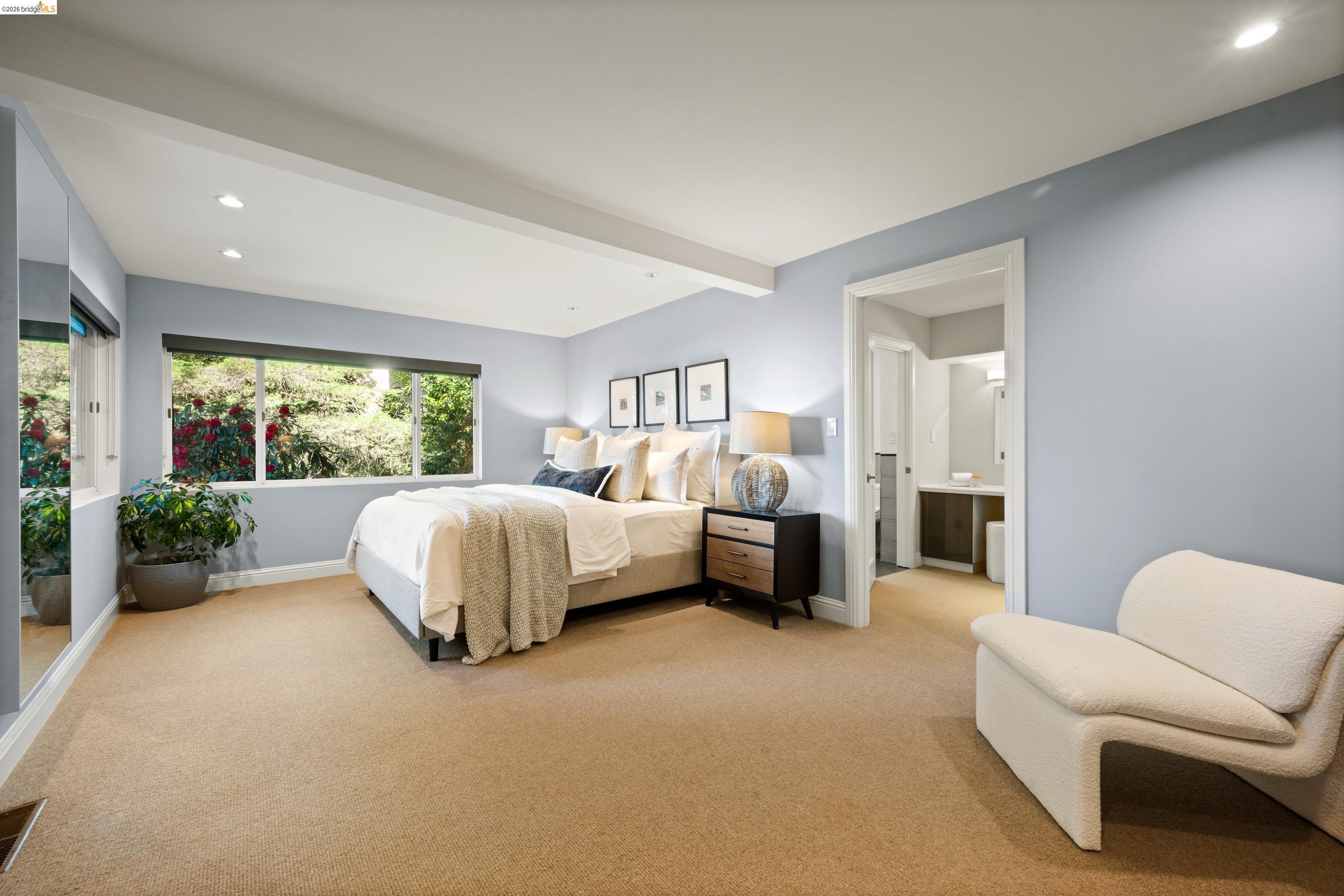 Detail Gallery Image 31 of 42 For 6611 Ascot Dr, Oakland,  CA 94611 - 4 Beds | 3 Baths